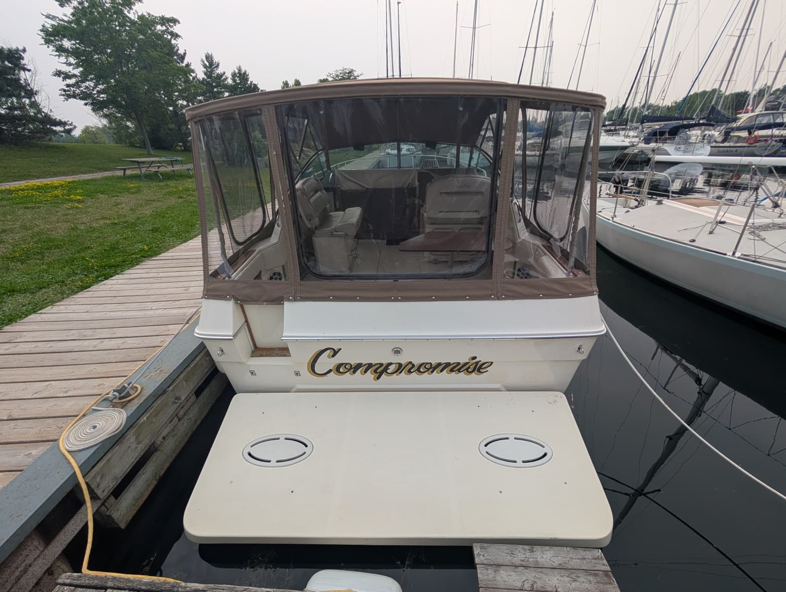 1986 Sea Ray 300 Weekender 30