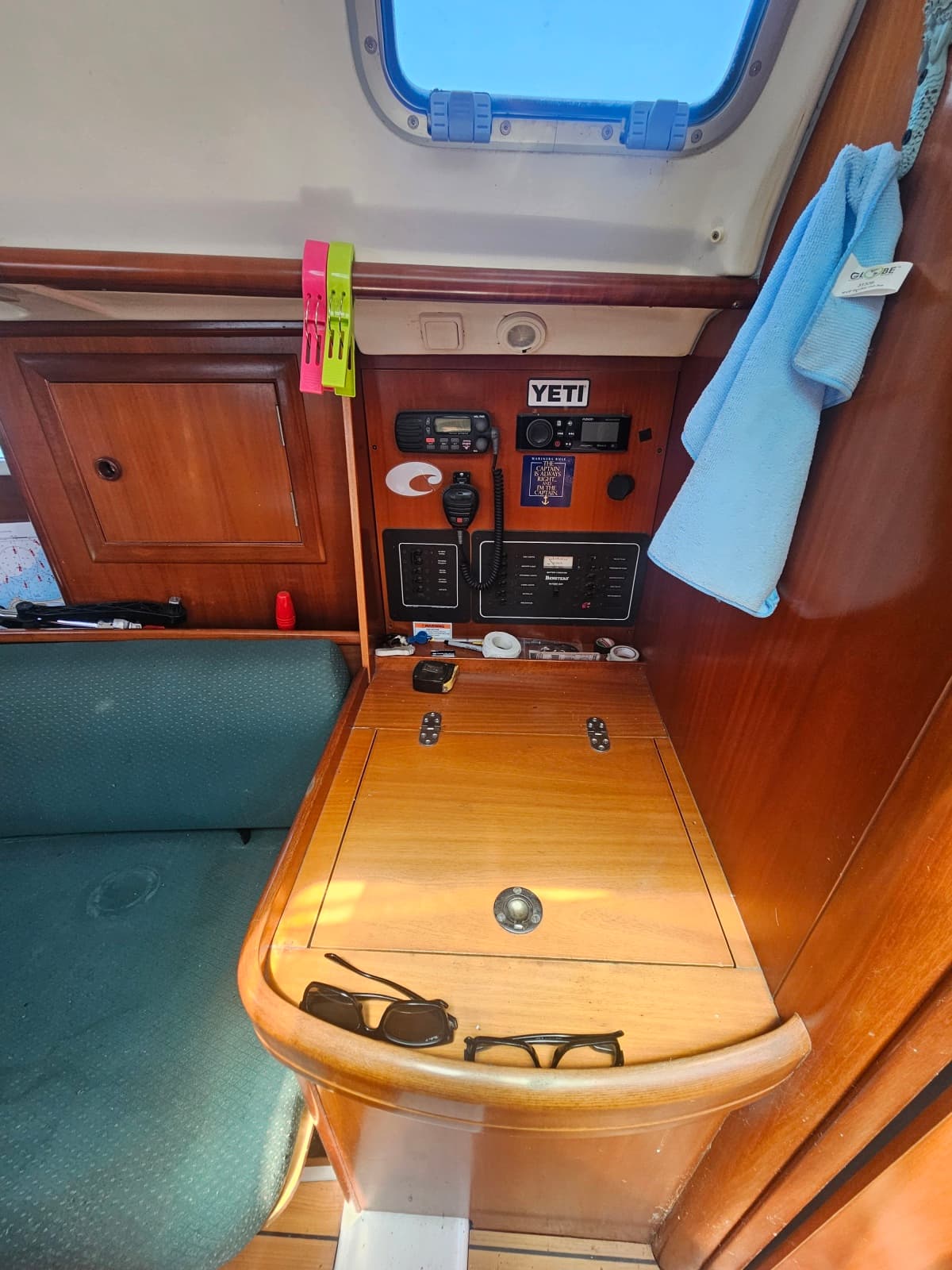 2003 Beneteau 311 31