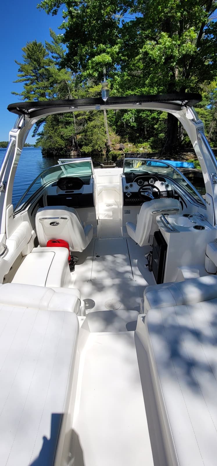 2010 Sea Ray  SLX 250