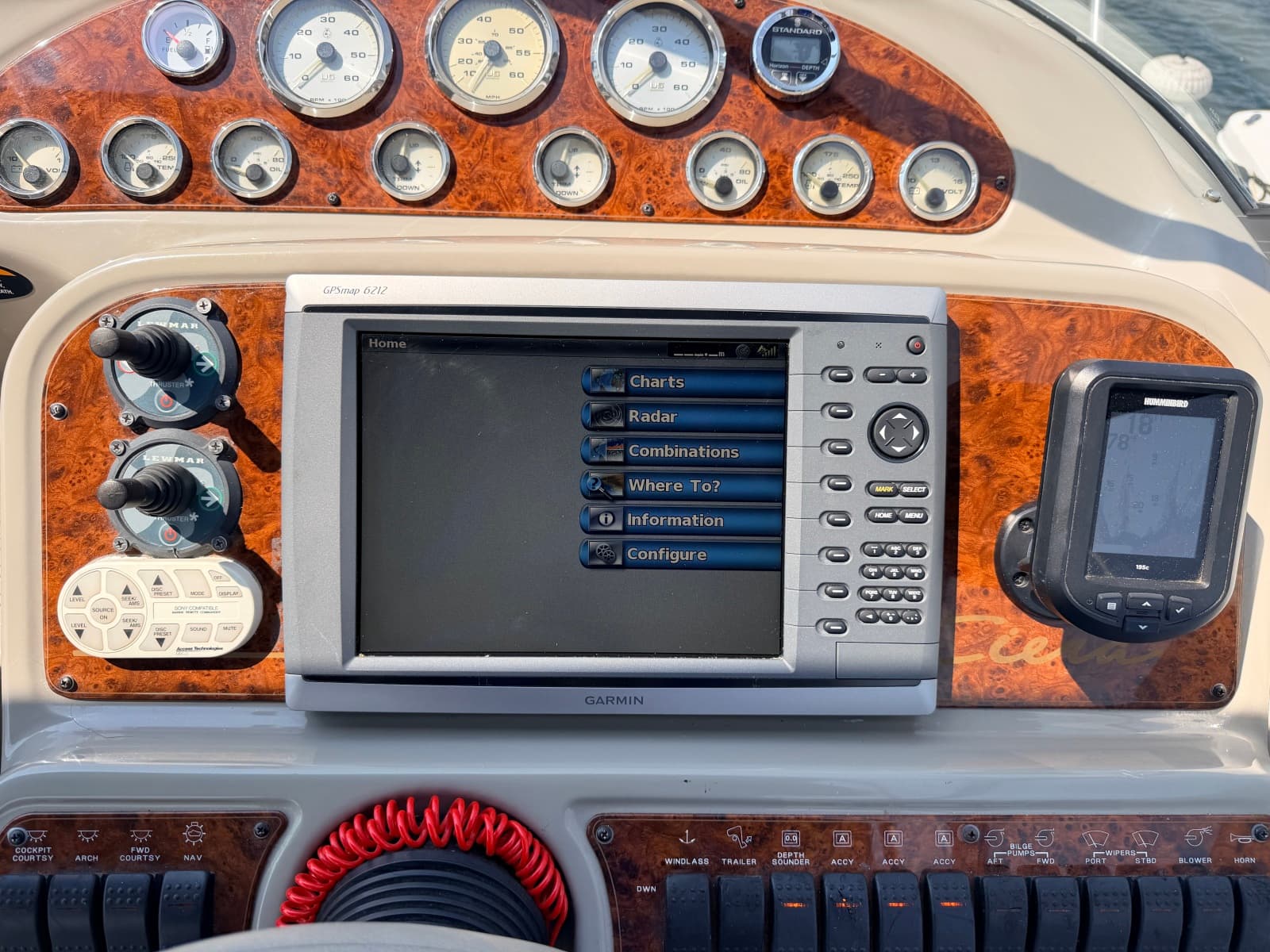 2000 Bayliner 3055 Ciera