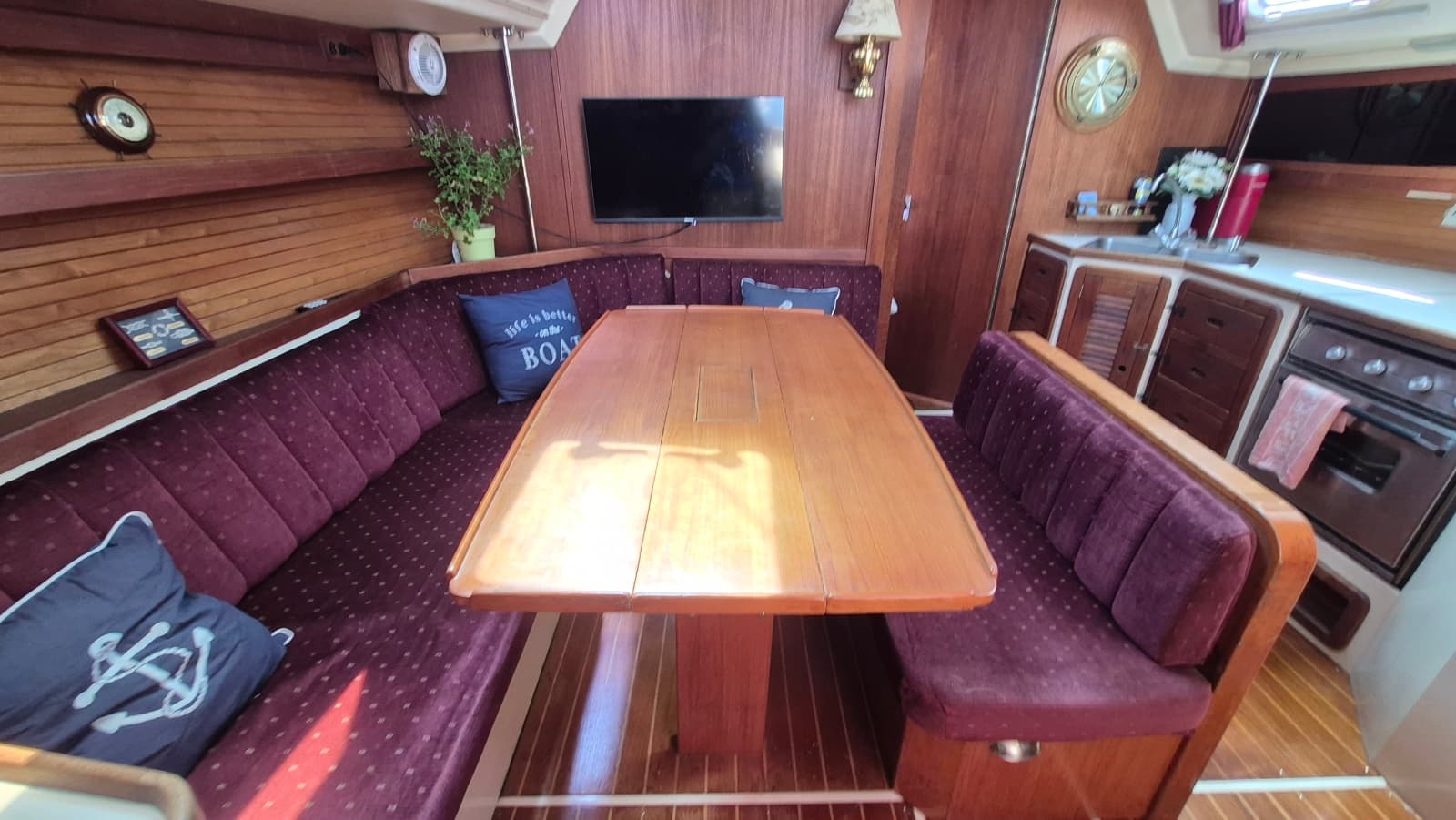 1989 Catalina  42