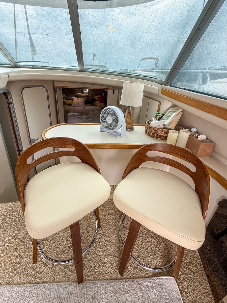 1996 Sea Ray 370 Sedan Bridge 37