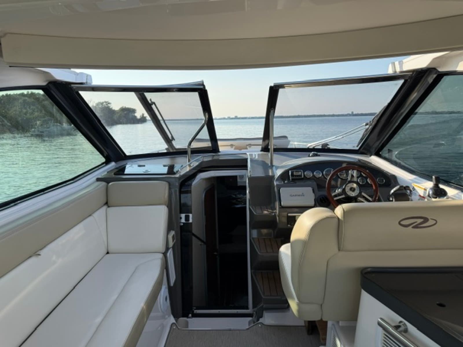 2012 Regal 35 SC Sport Coupe