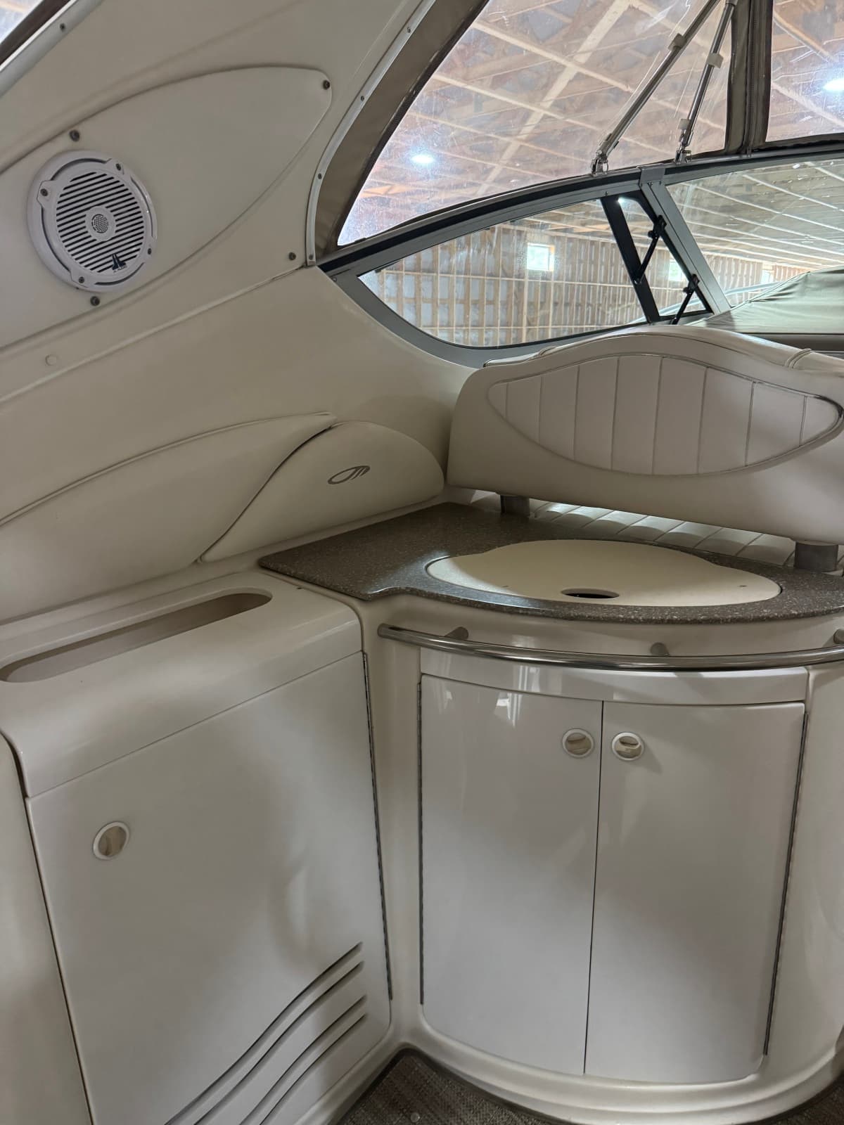 1999 Maxum 3700 SCR