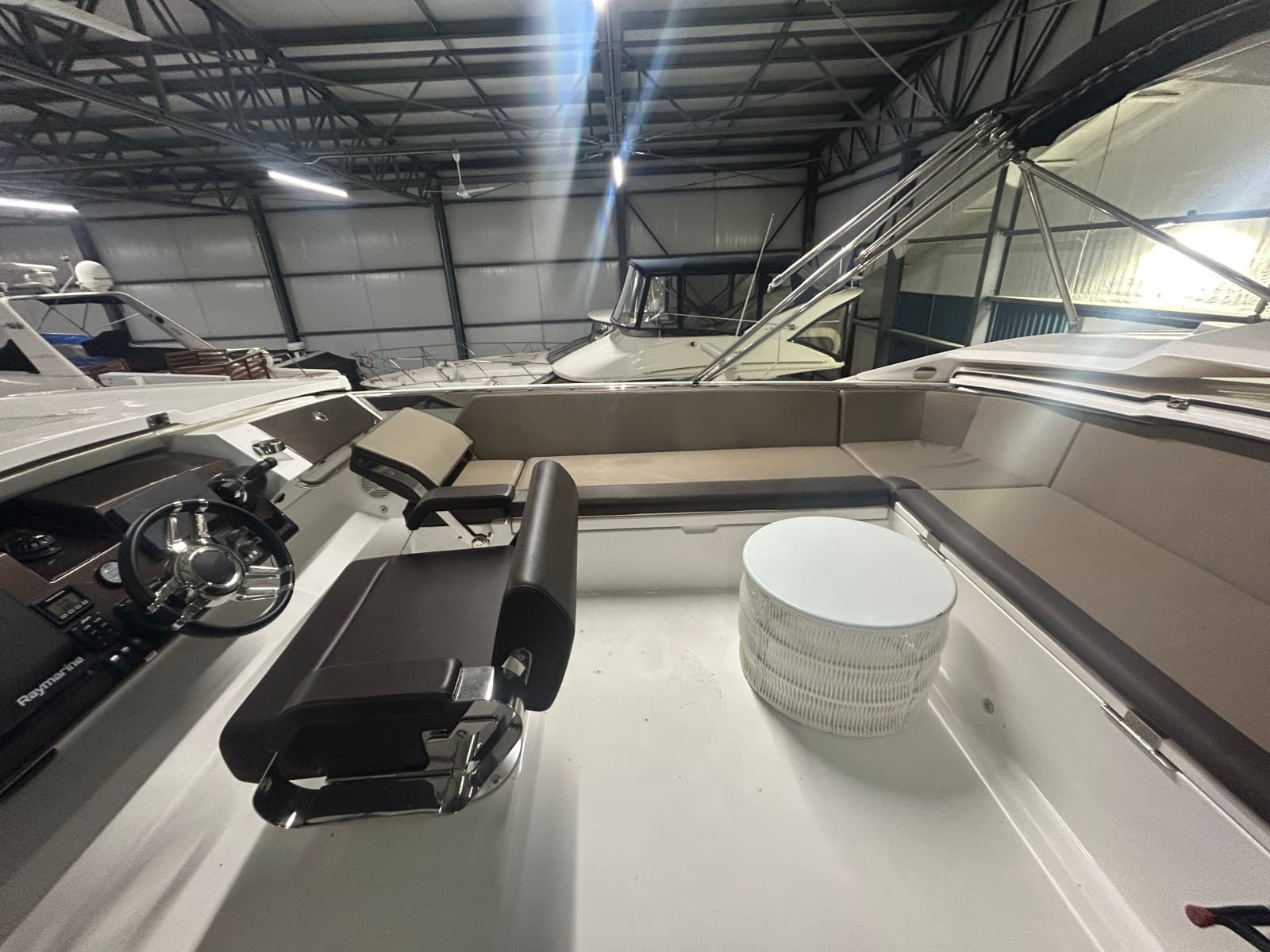 2018 Galeon 560 Sky 56