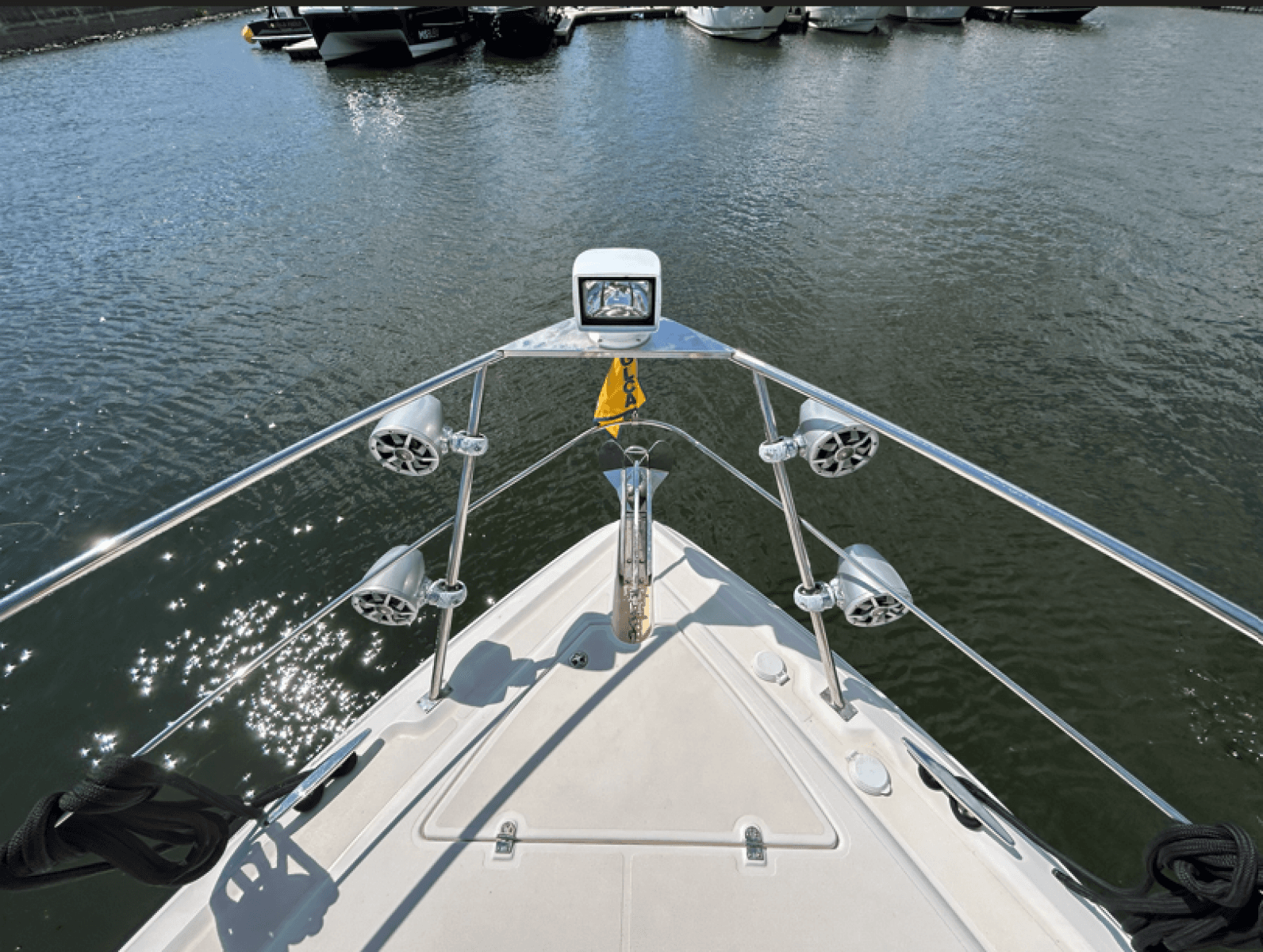 2007 Cruisers Yachts 455