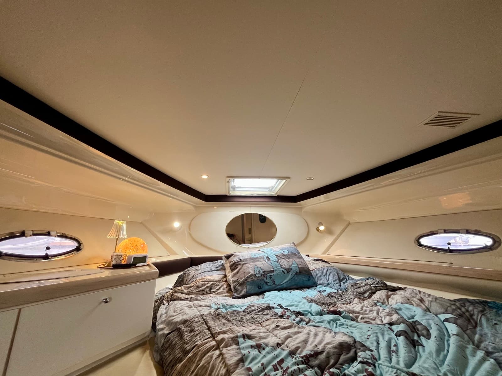 1999 Carver 350 Mariner 35