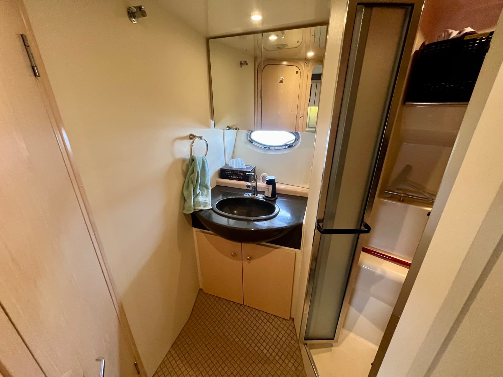 1999 Carver 350 Mariner 35