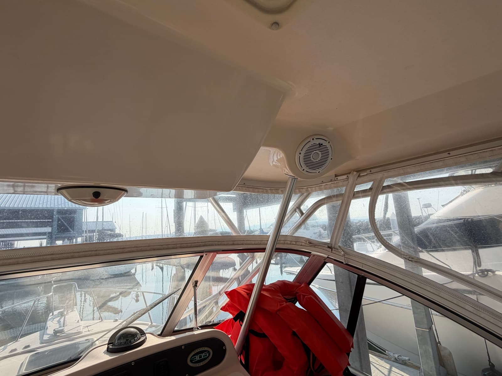 2007 Grady-White Express 305