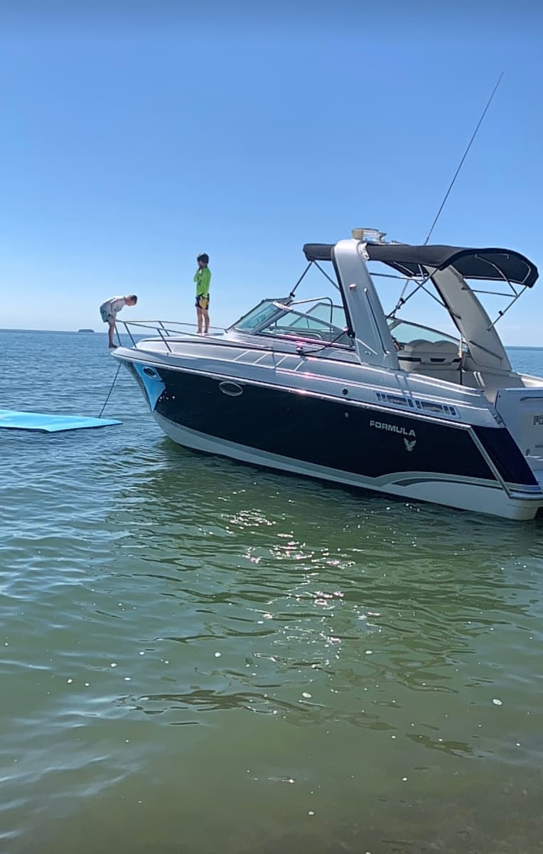 2009 Formula  27 Performance Cruiser
