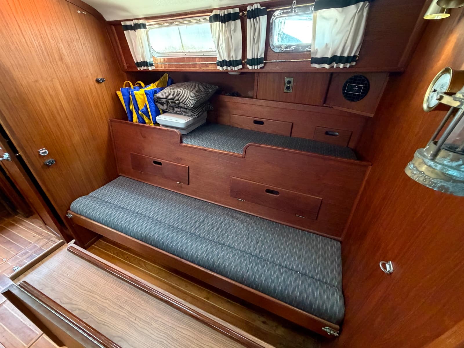 1977 Allied Mistress MKIII