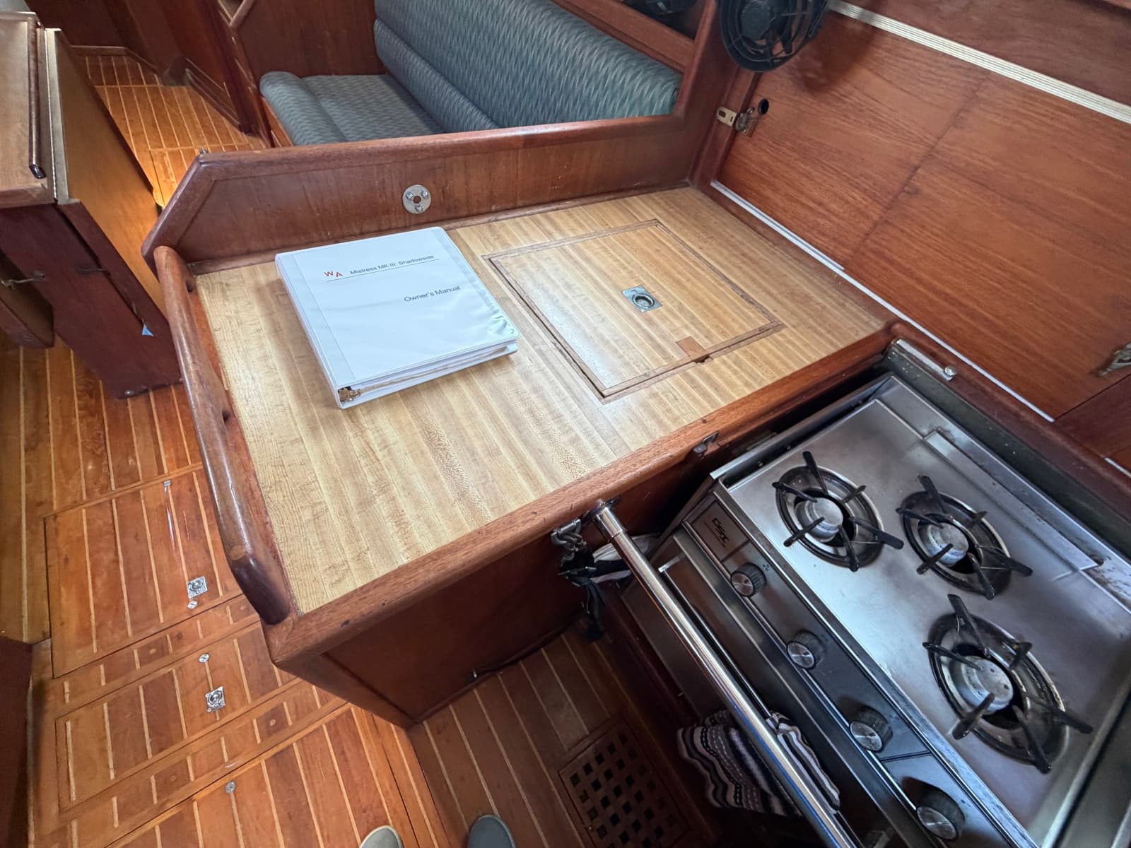 1977 Allied Mistress MKIII