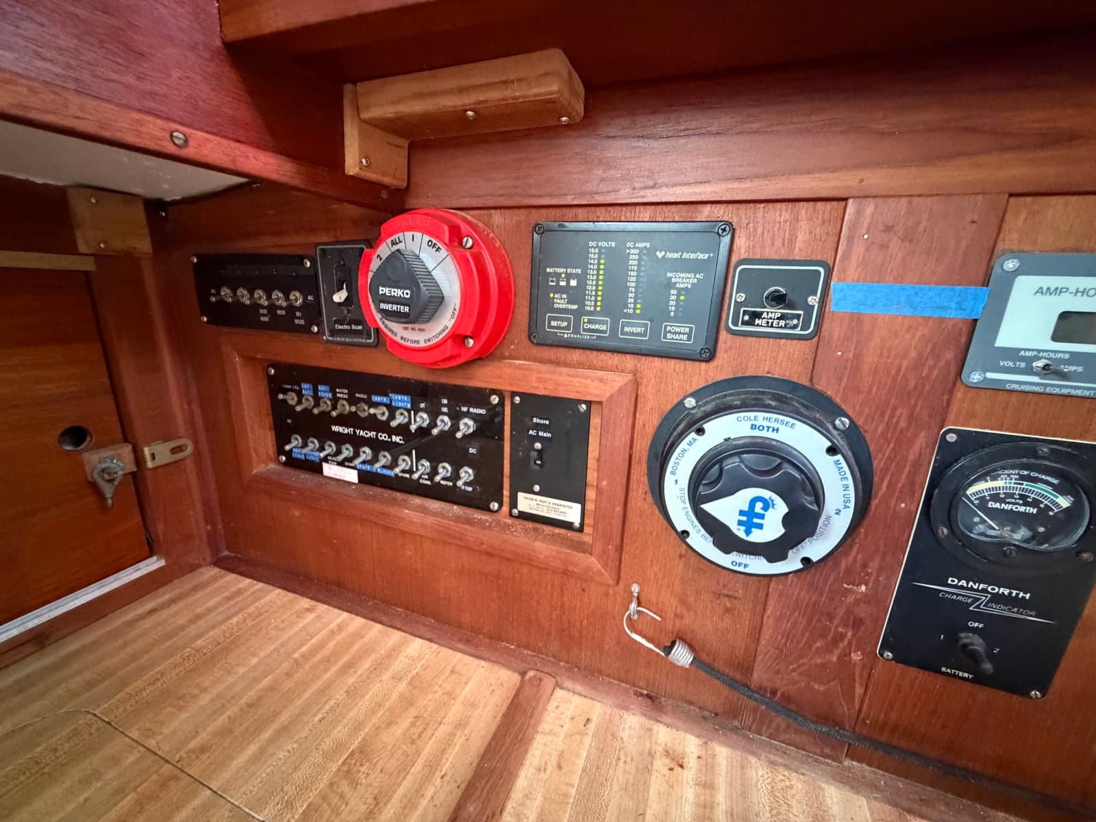 1977 Allied Mistress MKIII