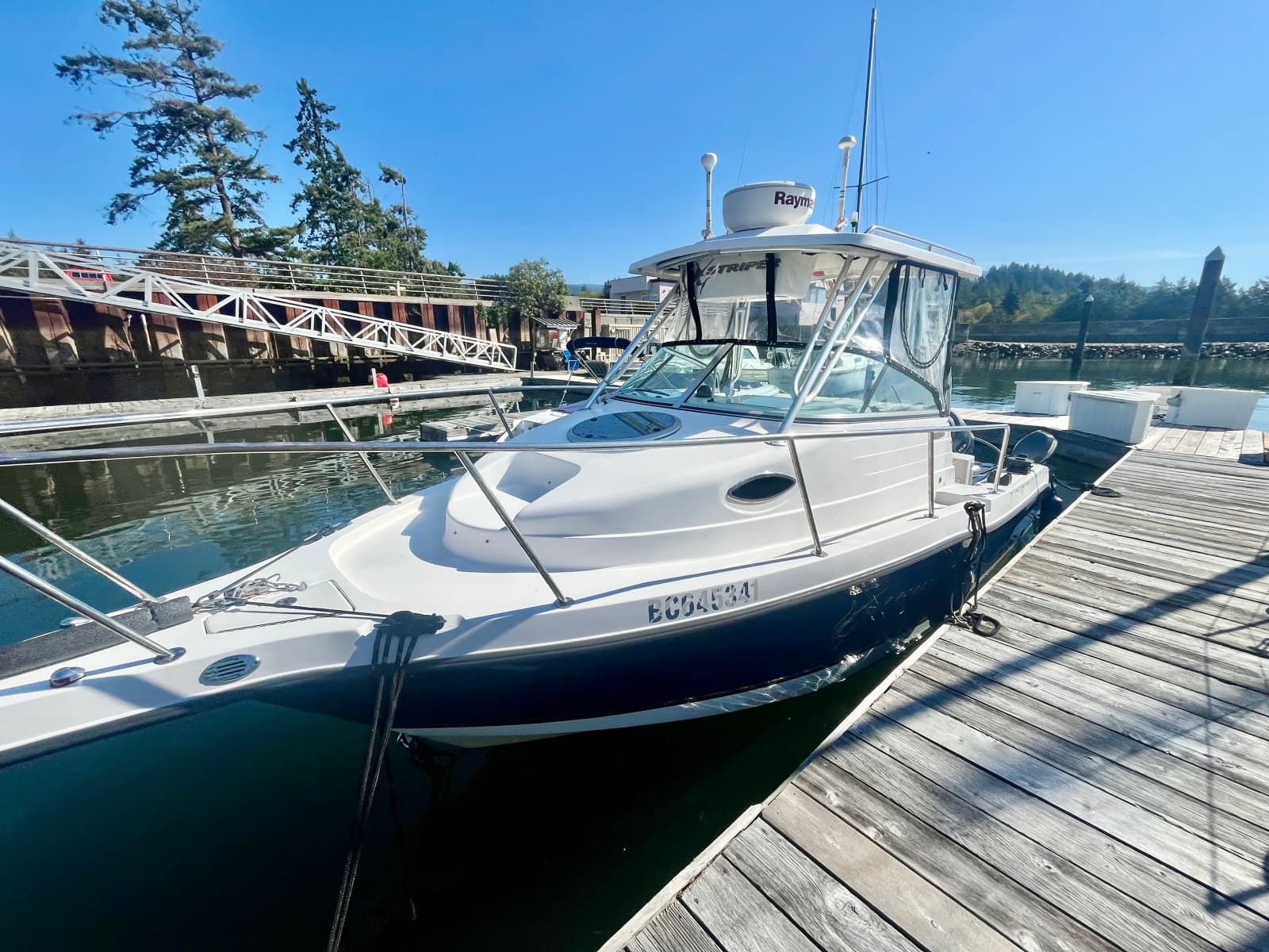 2007 Seaswirl Striper 2301
