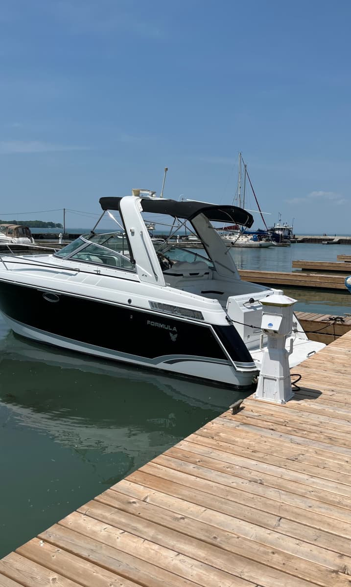 2009 Formula  27 Performance Cruiser