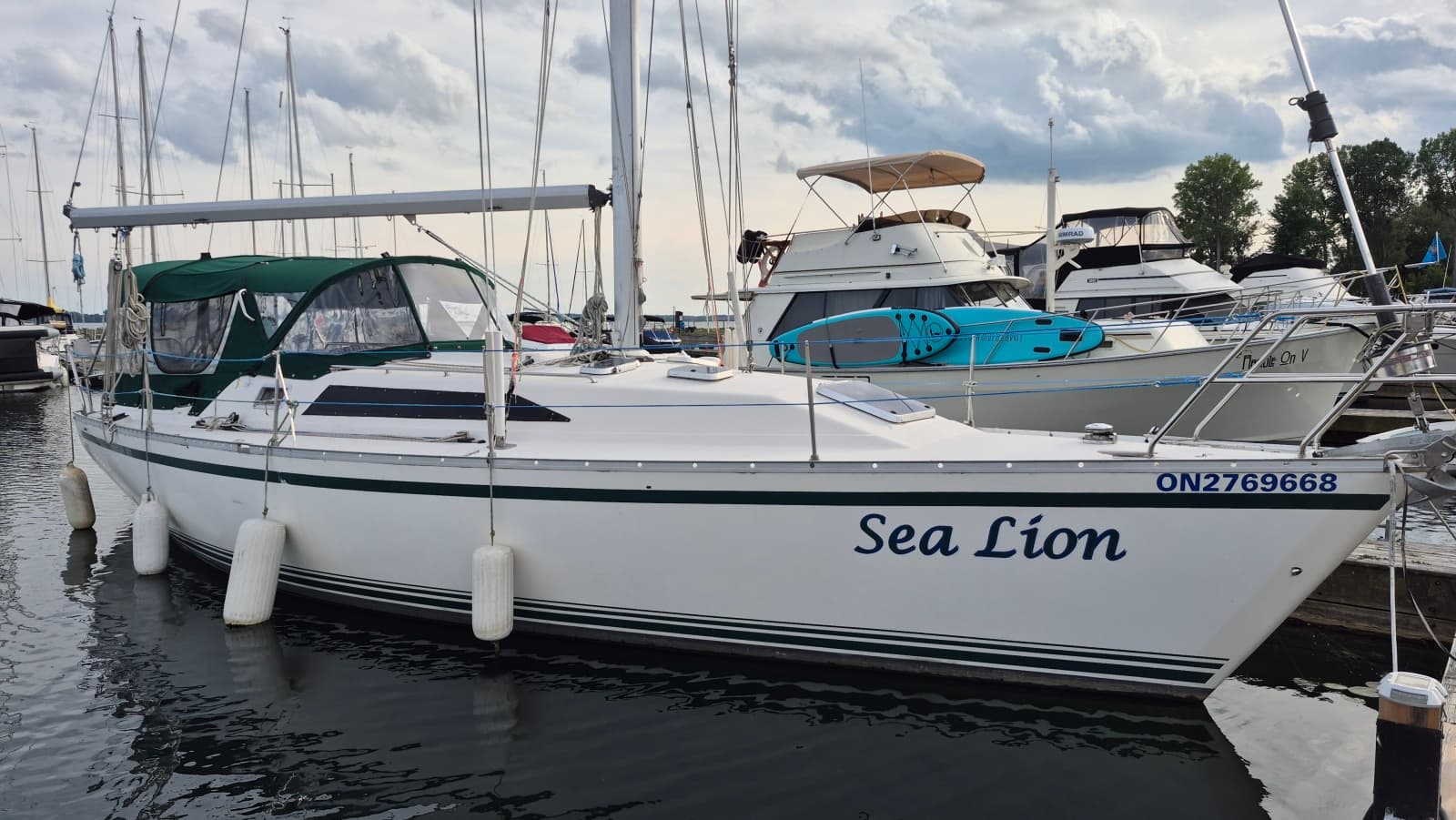 1988 Canadian Sailcraft CS 36 MERLIN