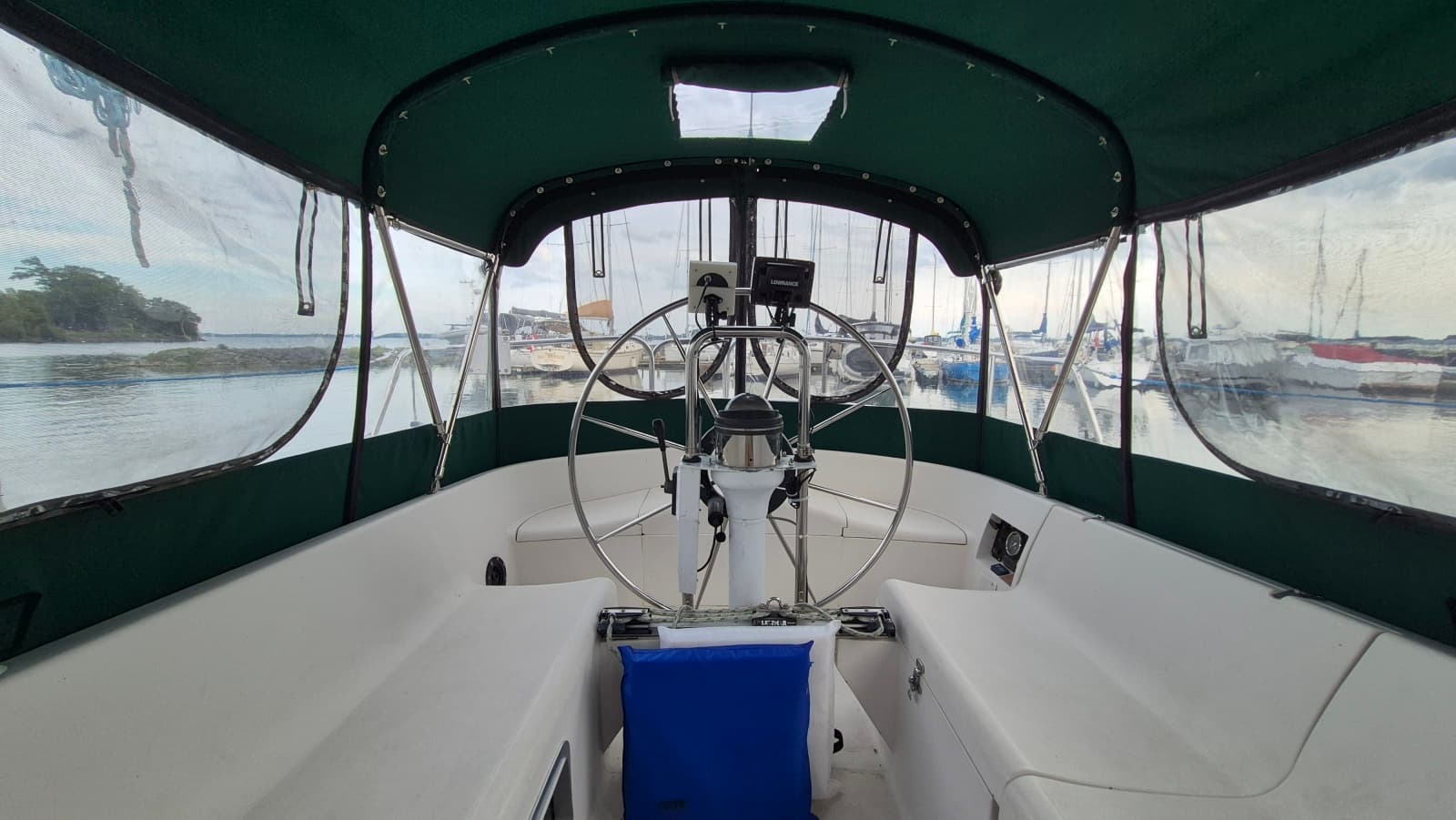 1988 Canadian Sailcraft CS 36 MERLIN