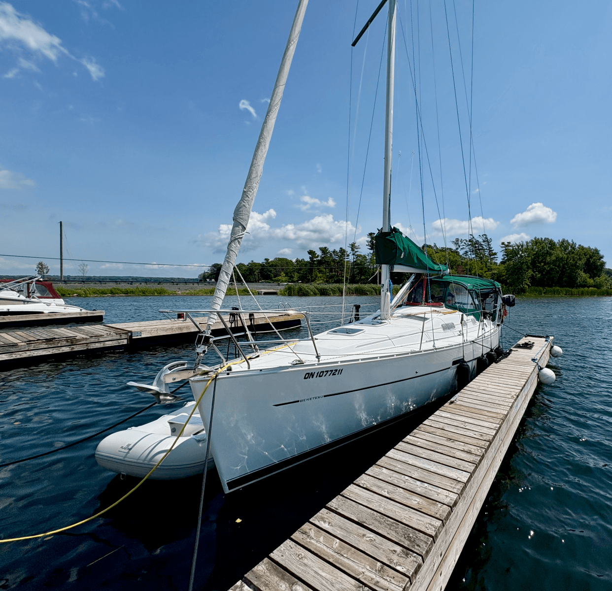 2005 Beneteau  323