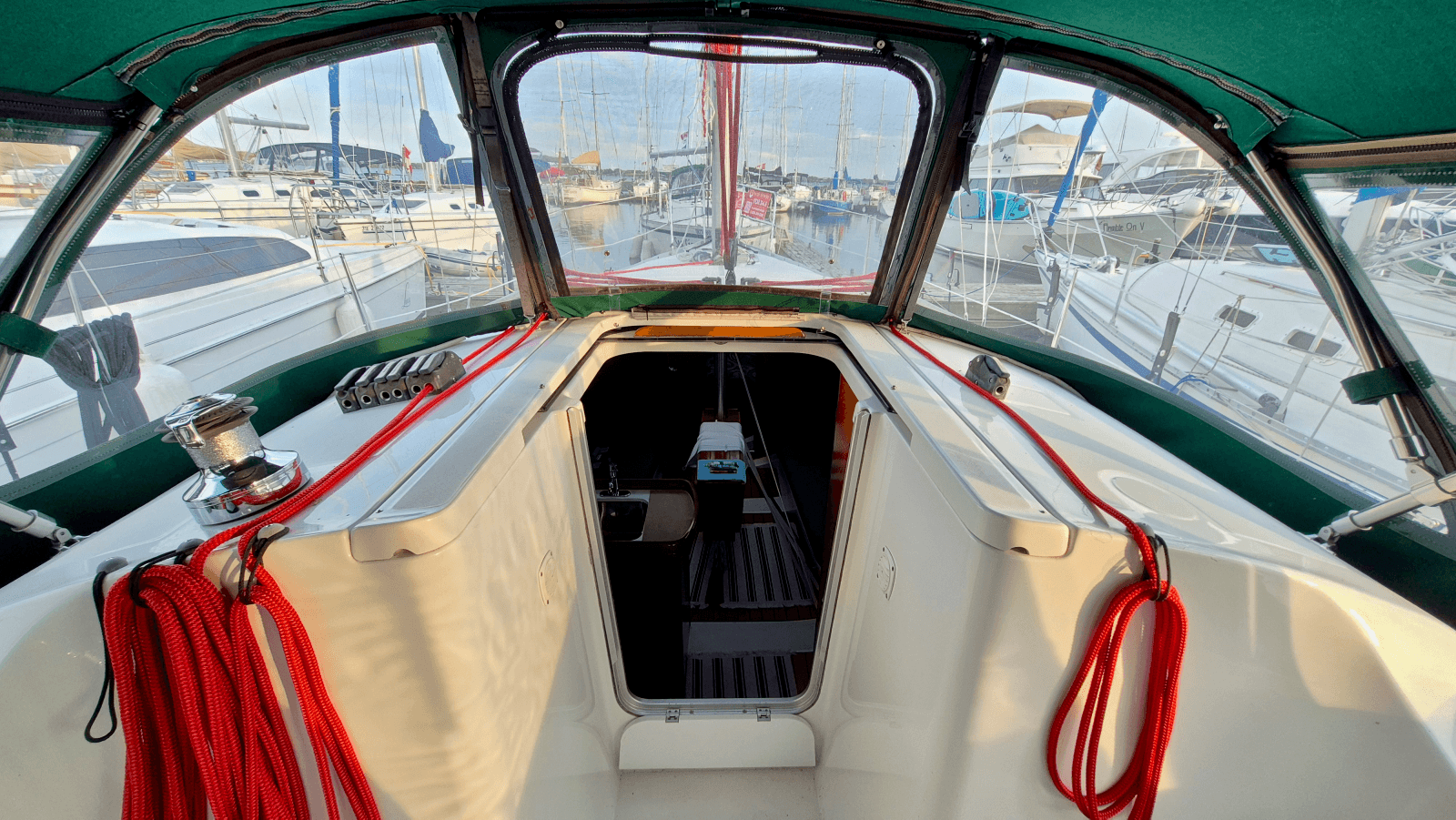 2005 Beneteau  323