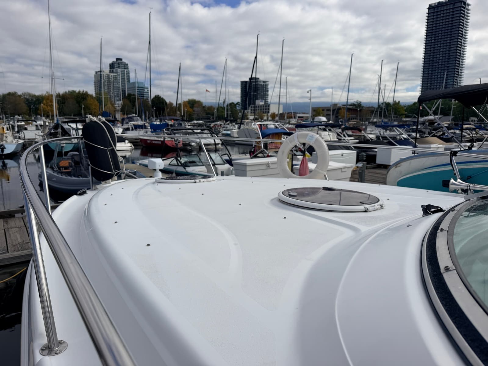 2003 Four Winns 298 Vista