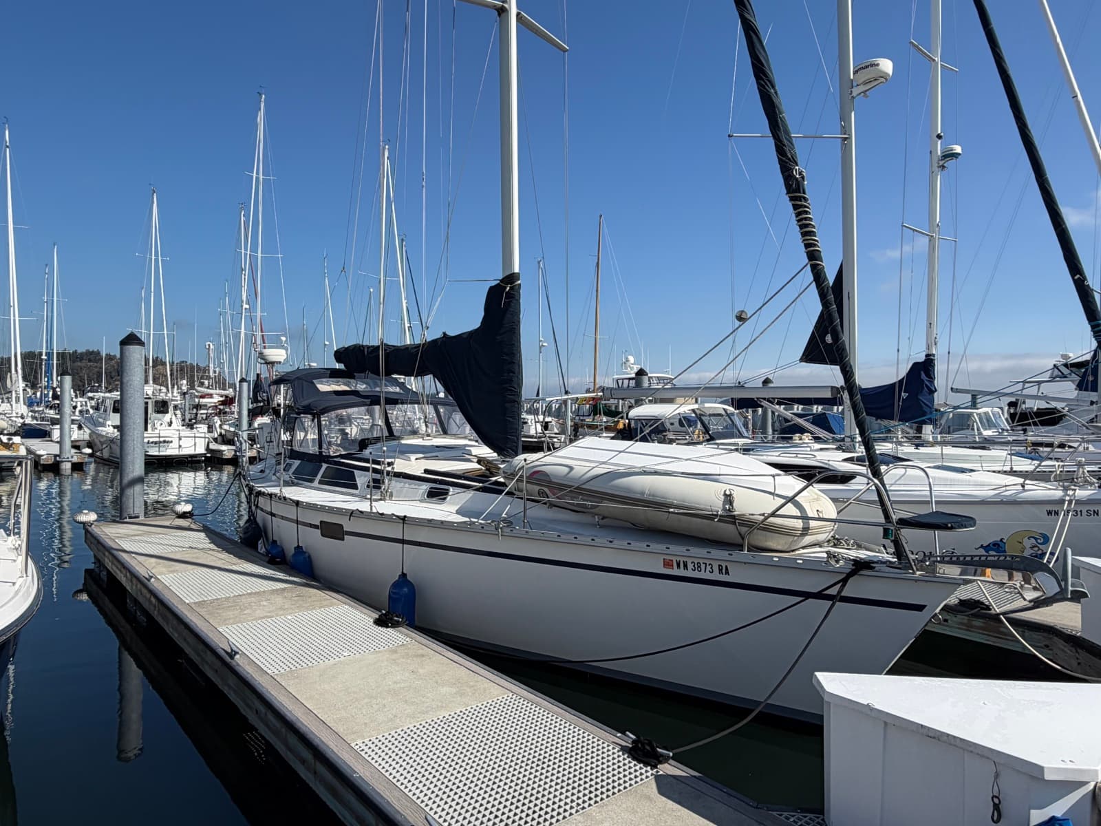 1990 Hunter Legend 37.5