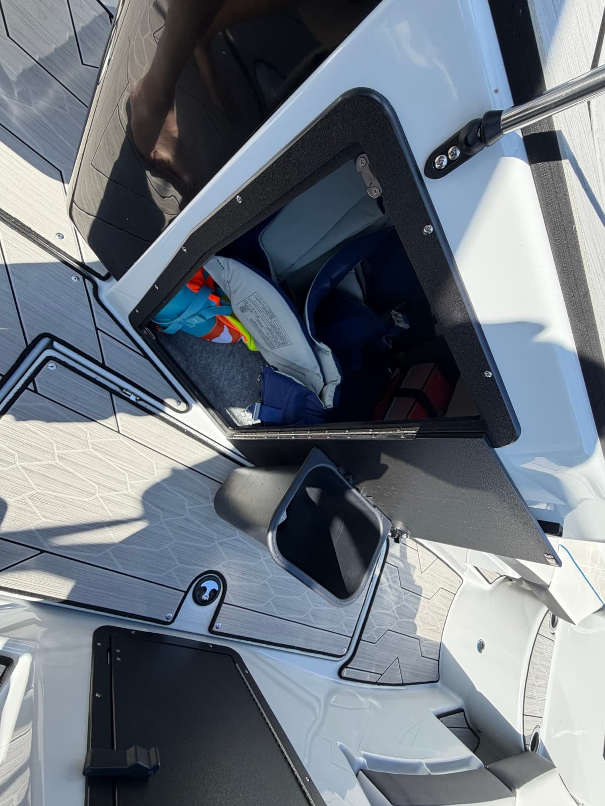 2023 Yamaha Boats 222xe