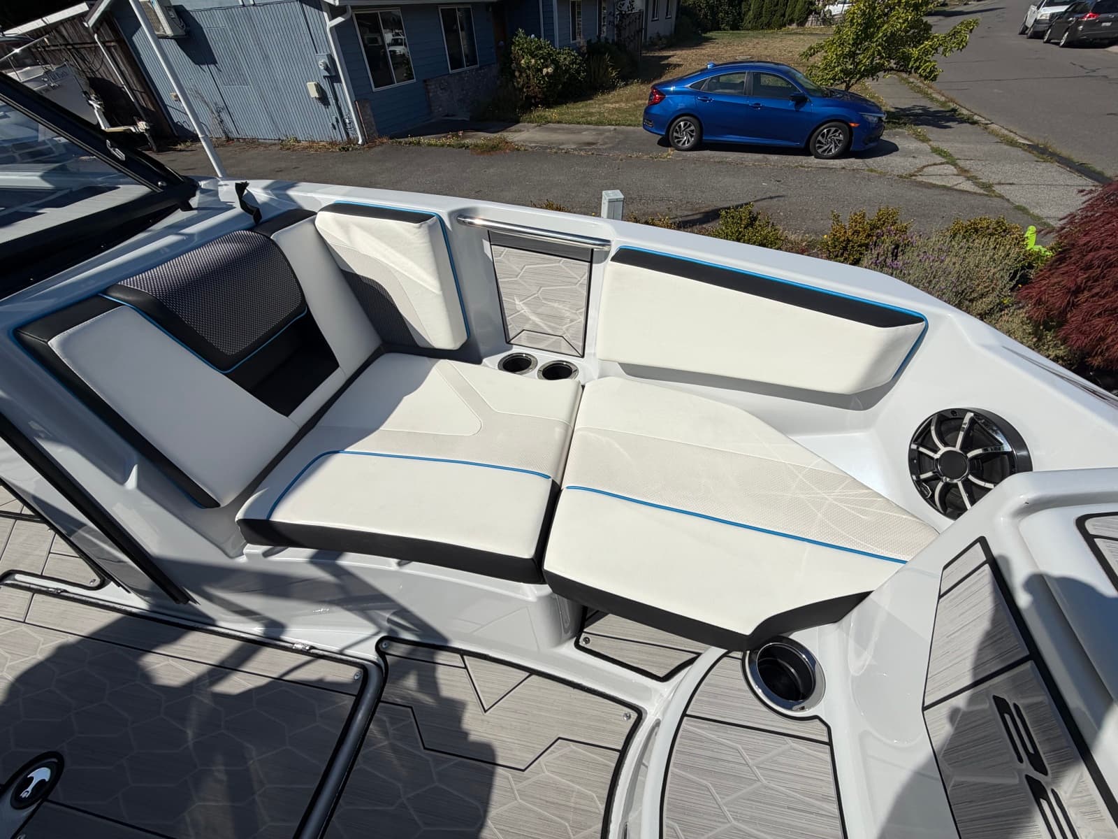 2023 Yamaha Boats 222xe