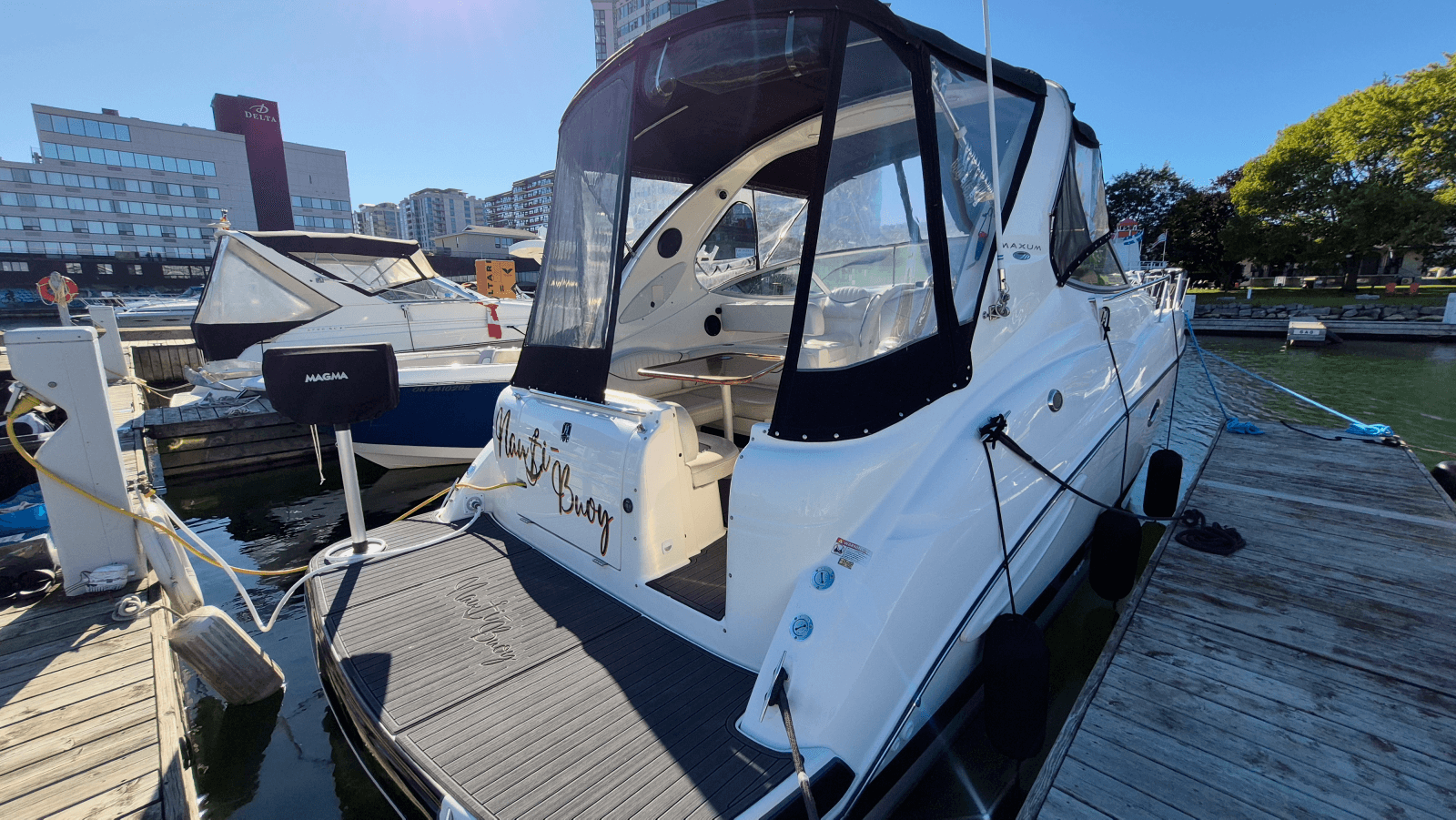 2005 Maxum  3100 SE