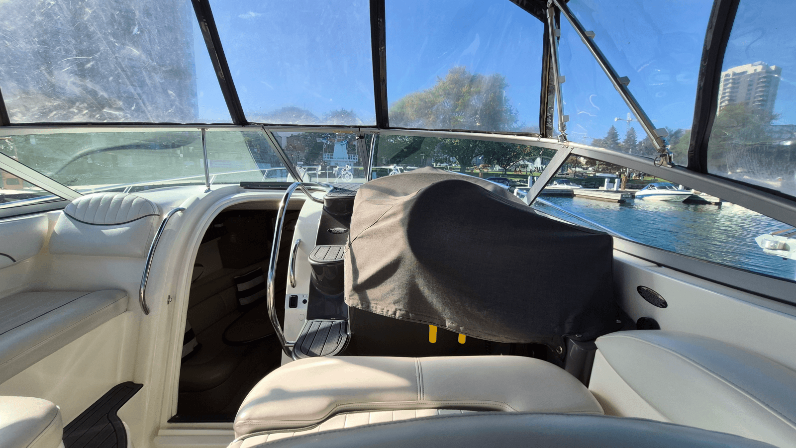 2005 Maxum  3100 SE