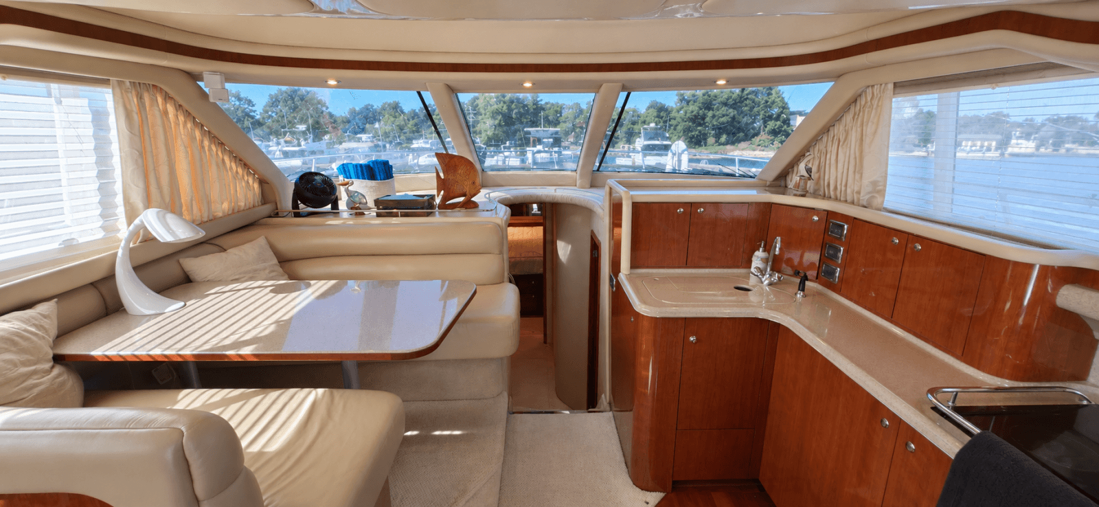 2003 Sea Ray 480 Sedan Bridge