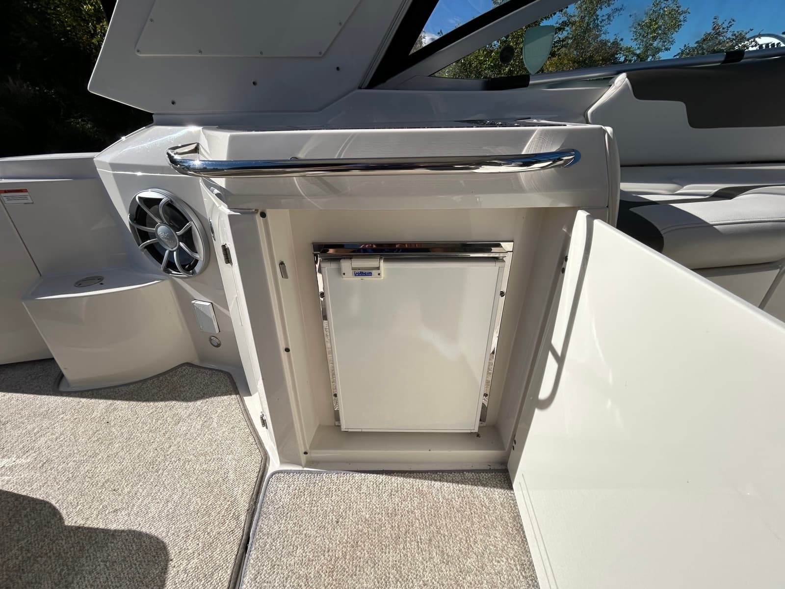 2013 Monterey  340 Sports Yacht