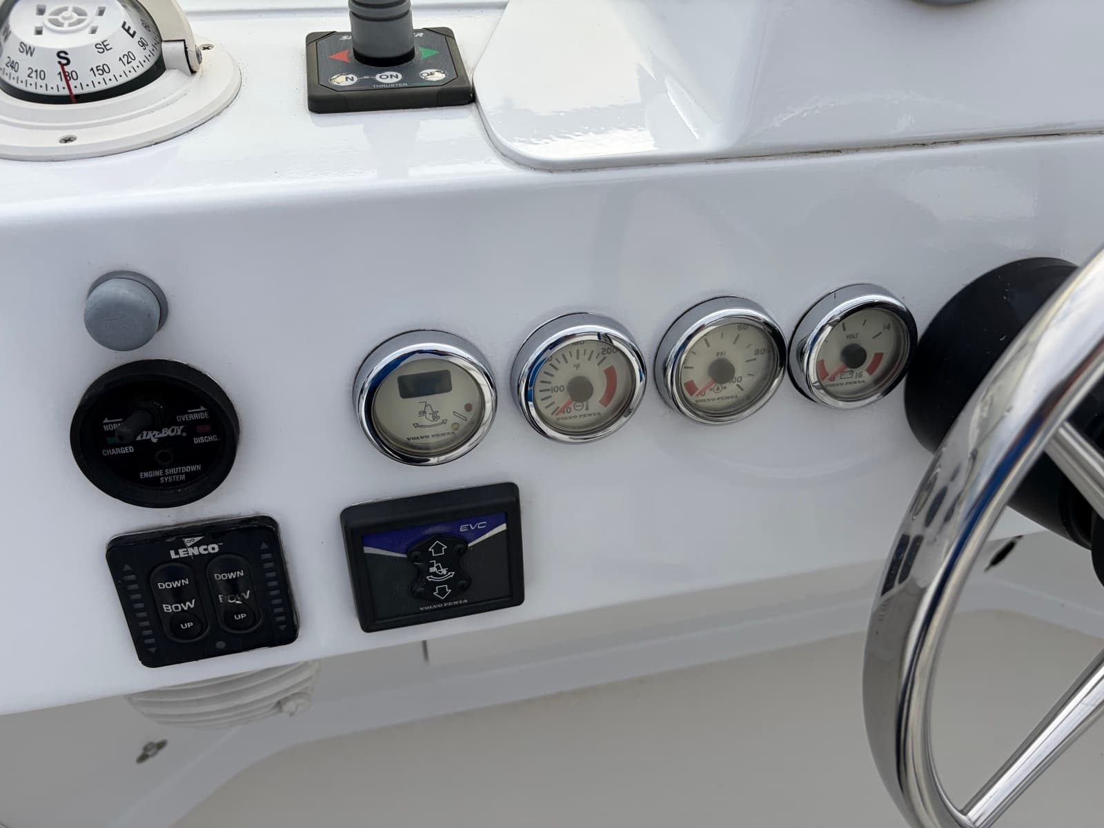 2010 Custom Power Cat 40