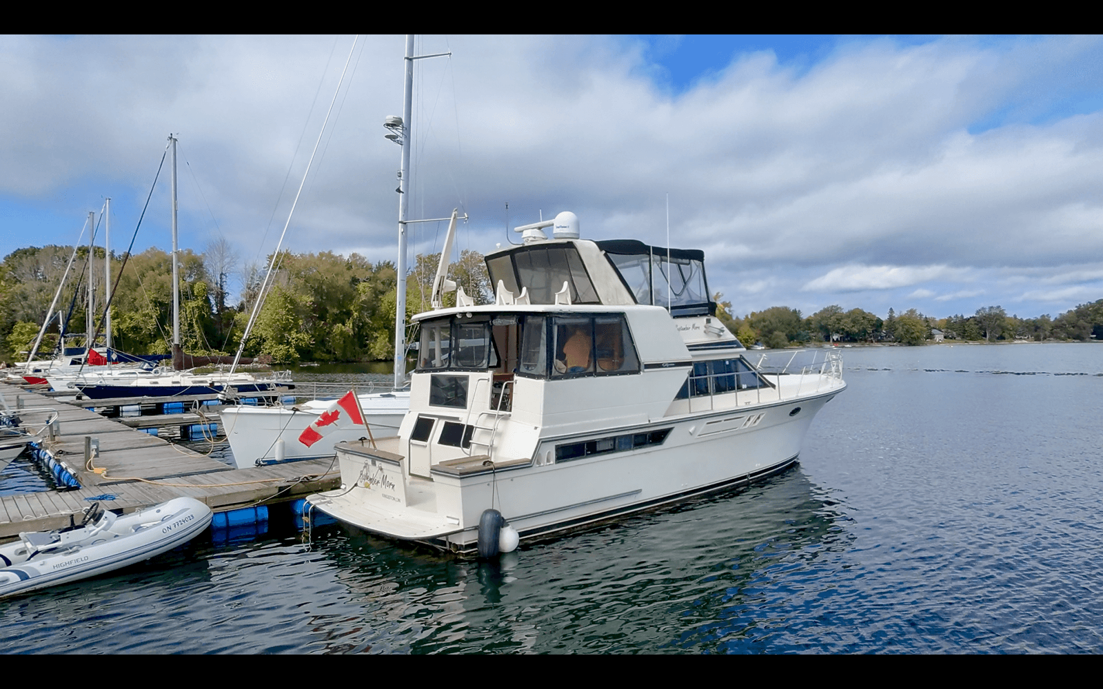 1989 Carver 48 Californian