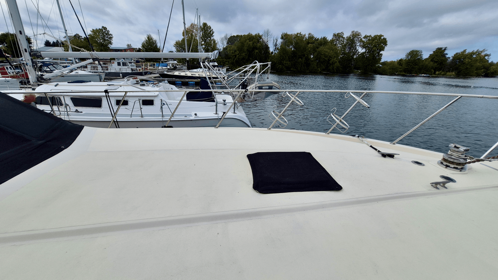 1989 Carver 48 Californian