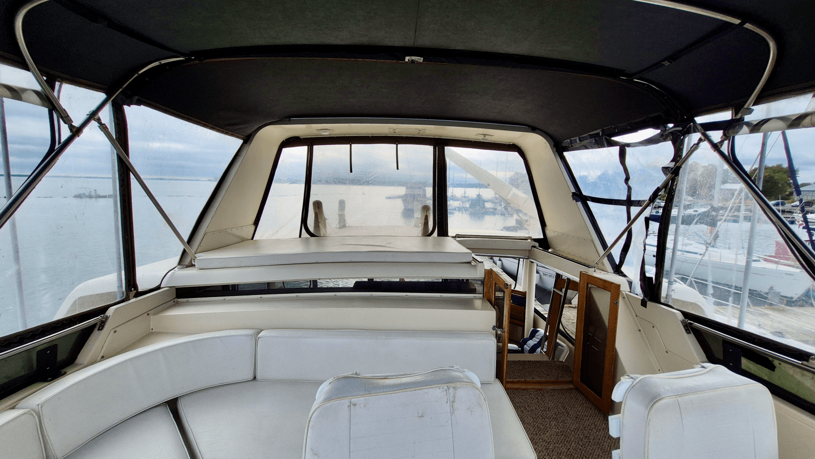 1989 Carver 48 Californian