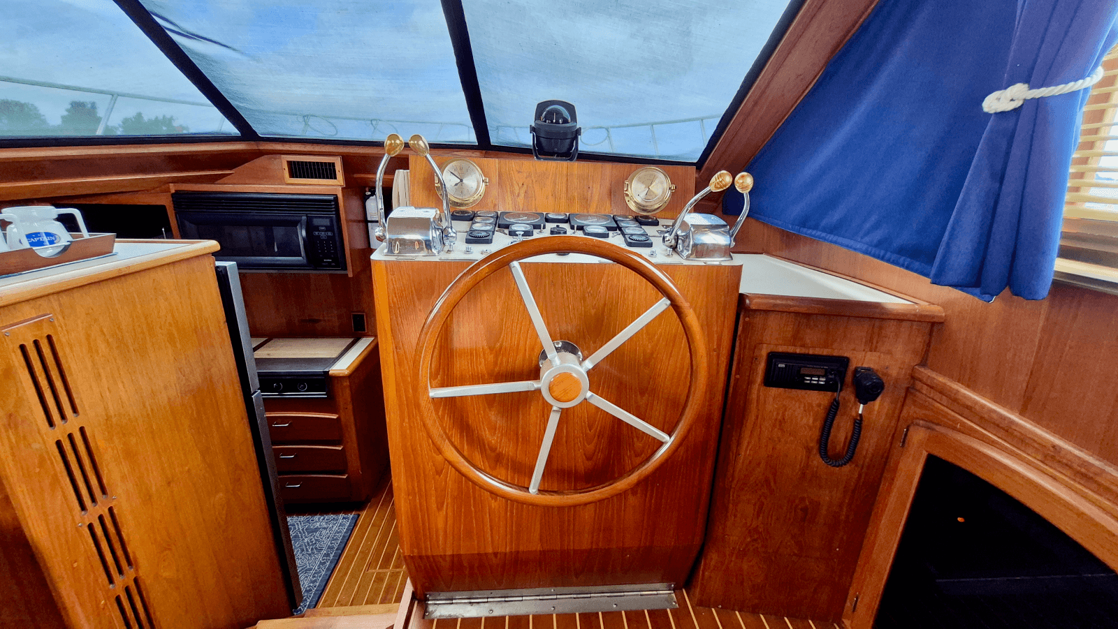 1989 Carver 48 Californian