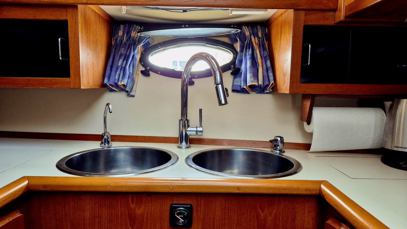 1989 Carver 48 Californian