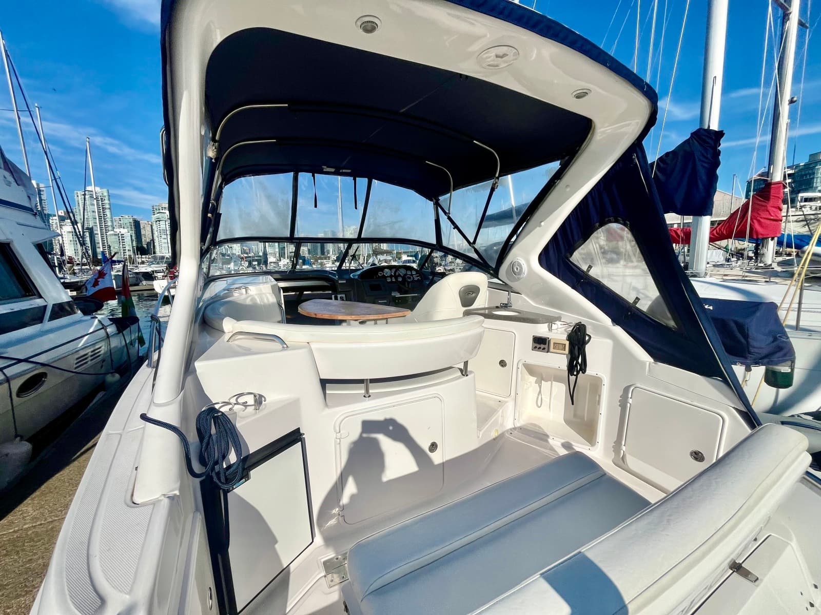 2009 Regal 3060 Window Express