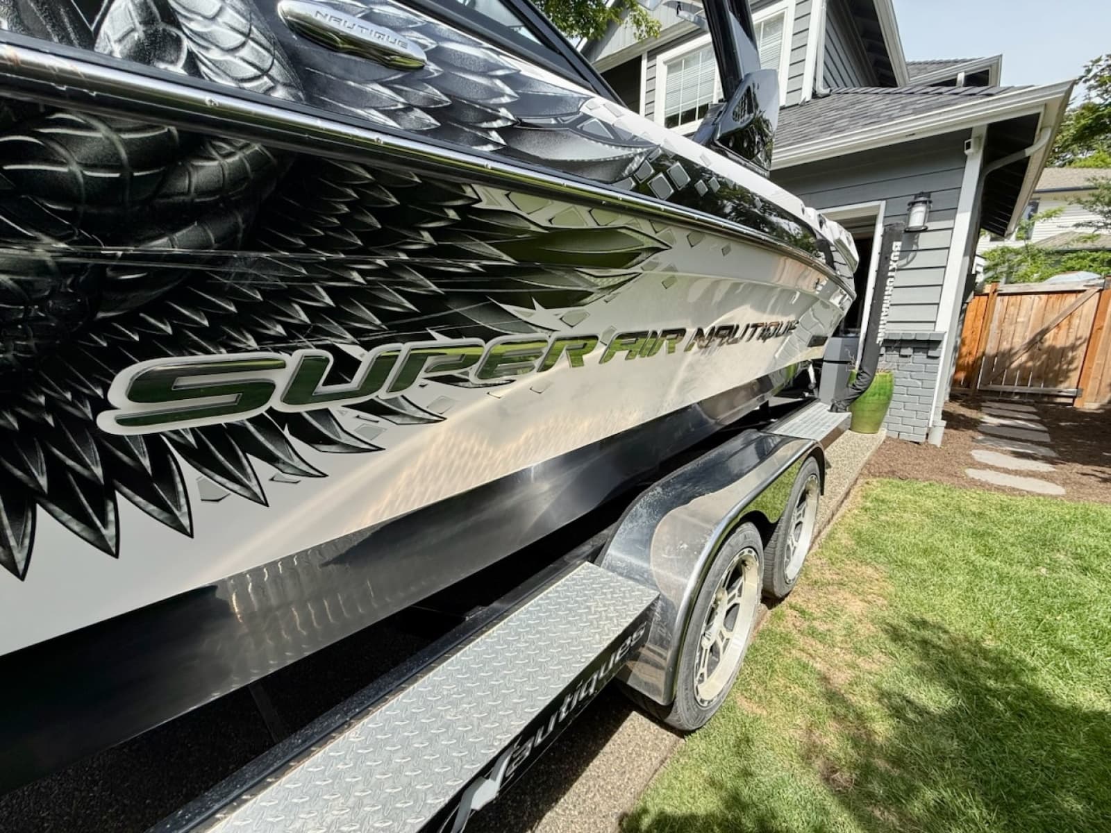 2011 Nautique Super Air Nautique 230