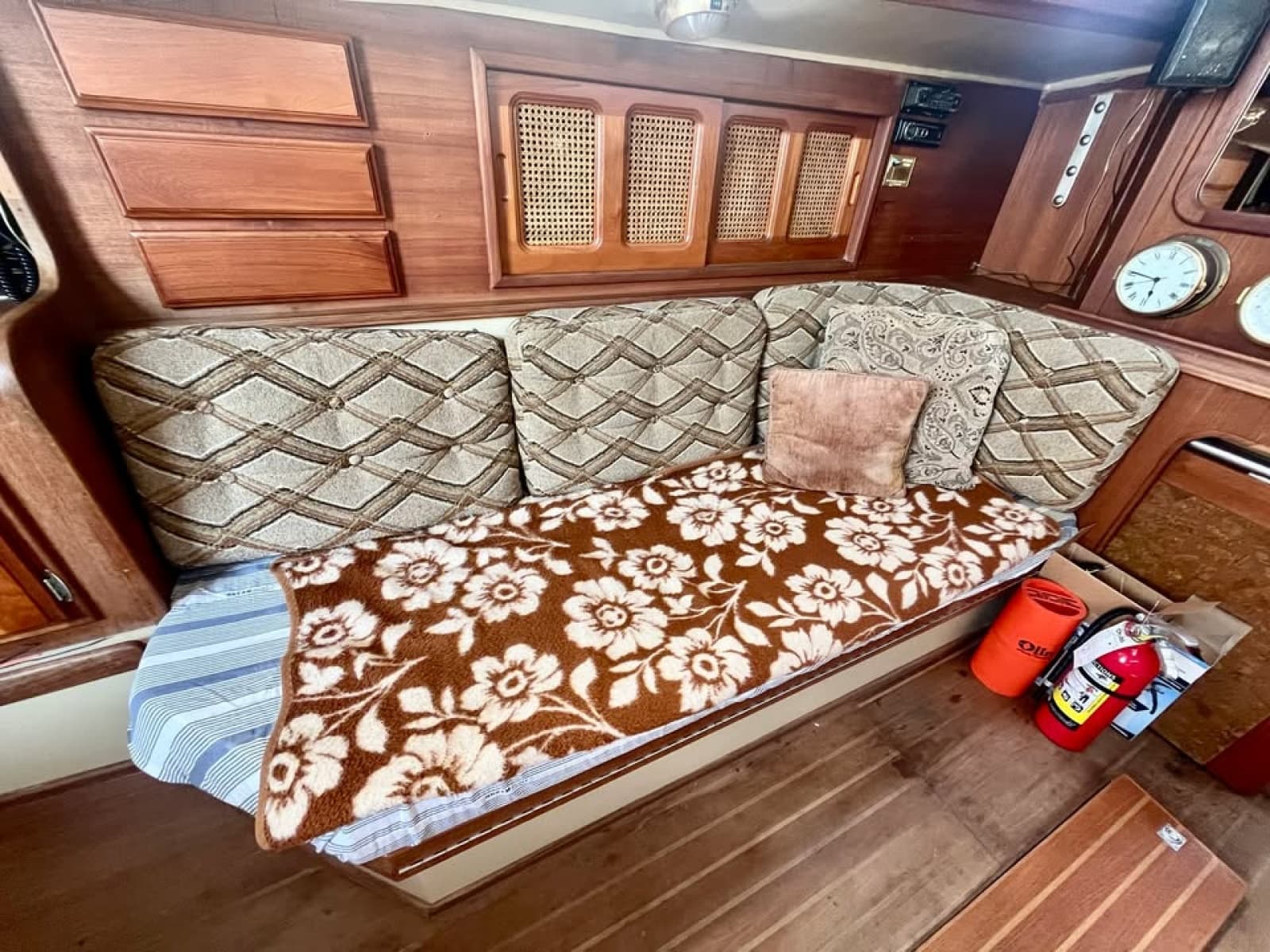 1981 Islander  36