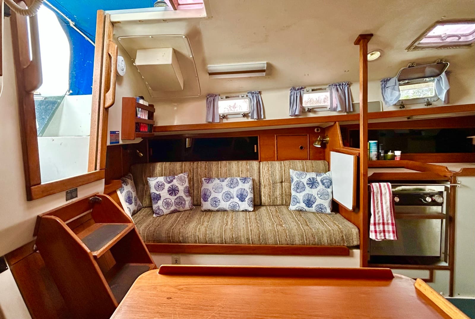 1984 Hinterhoeller Nonsuch 30 Ultra