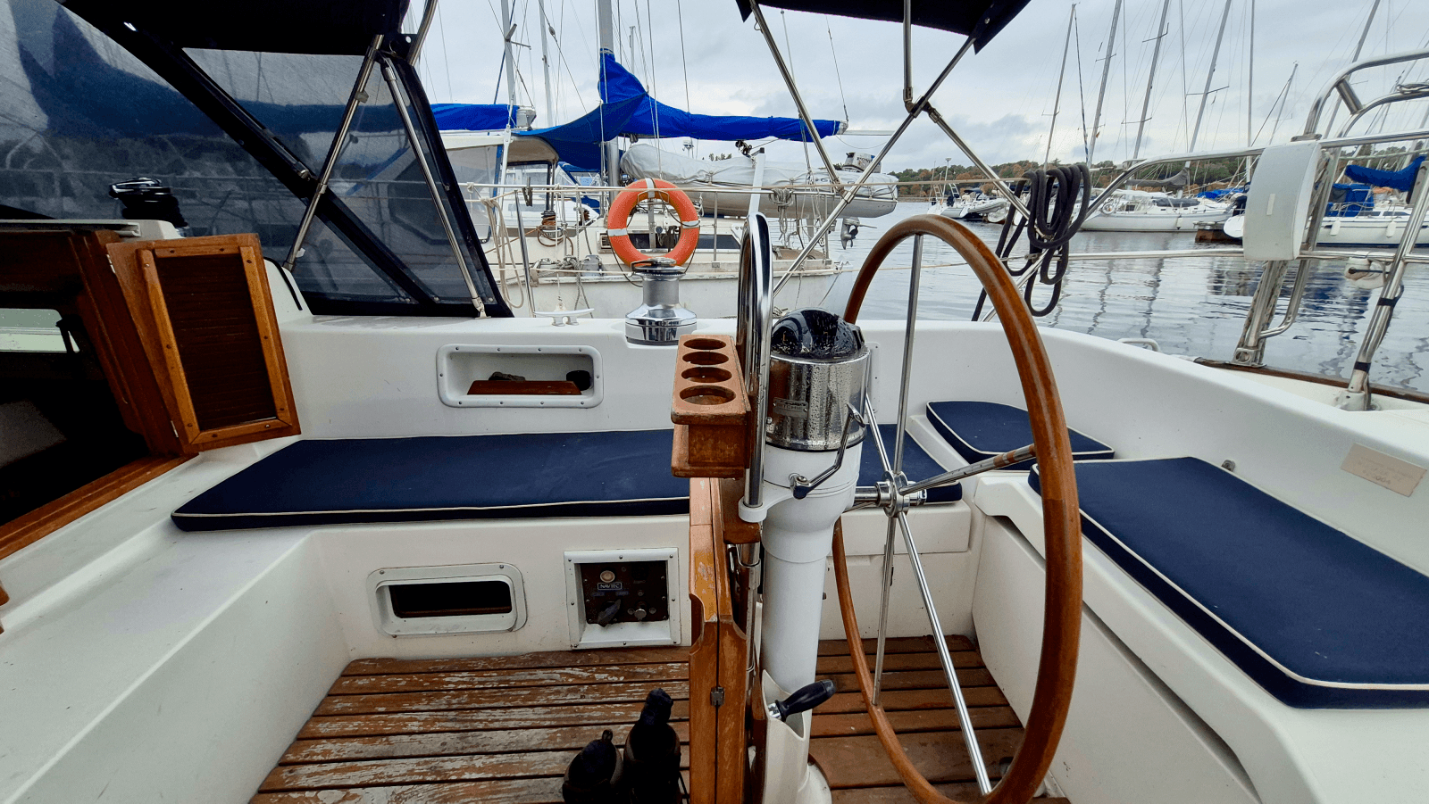 1986 Niagara 42