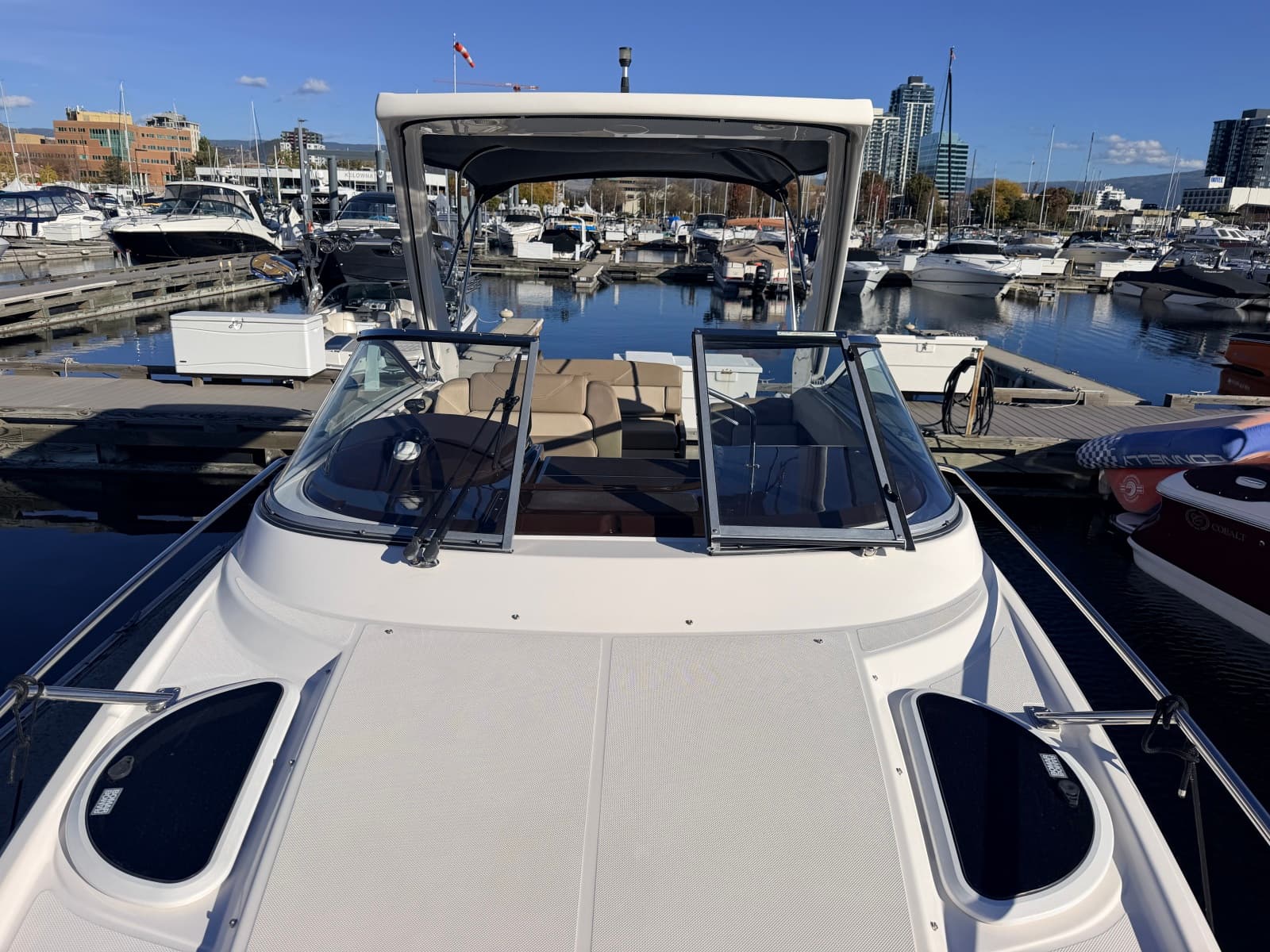 2014 Regal 28 Express