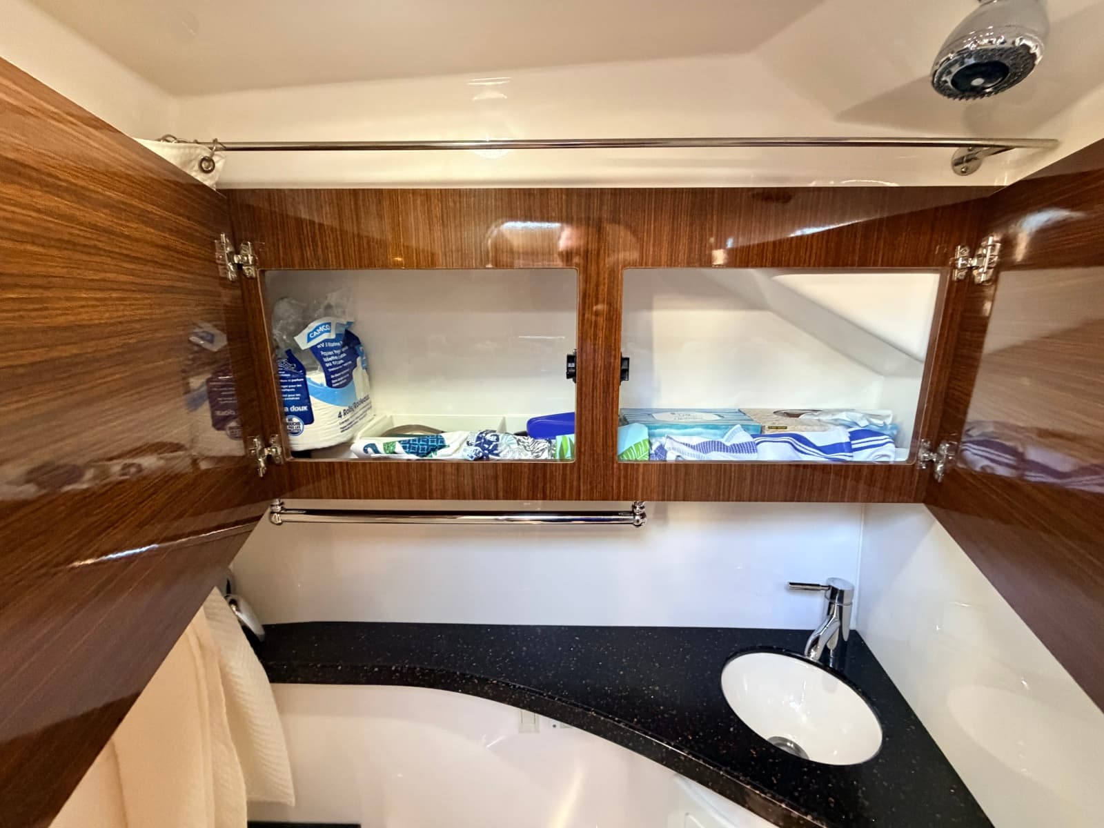 2014 Regal 28 Express