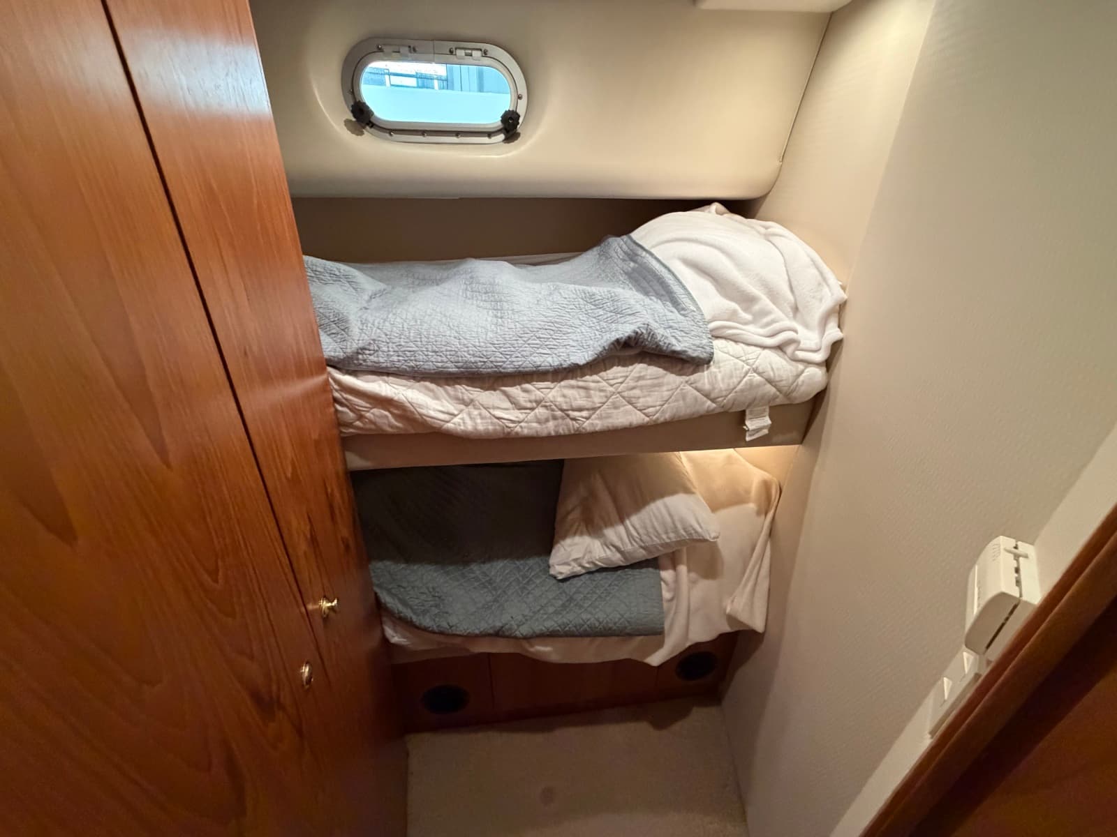 2000 Bayliner 5288 Pilothouse Motoryacht