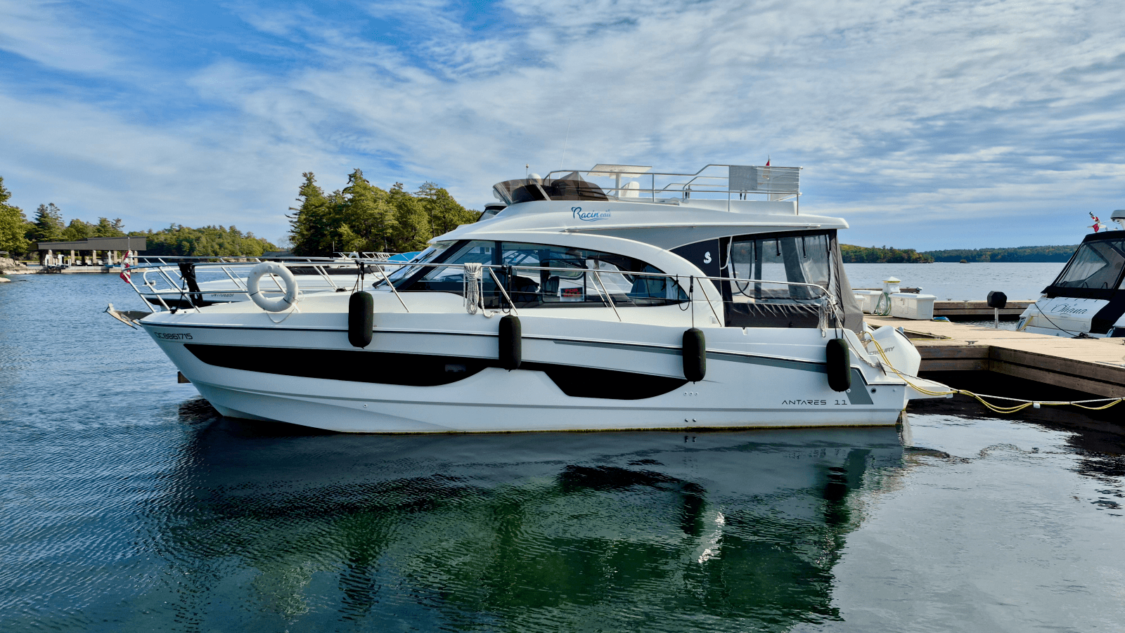2024 Beneteau  Antares 11 Fly