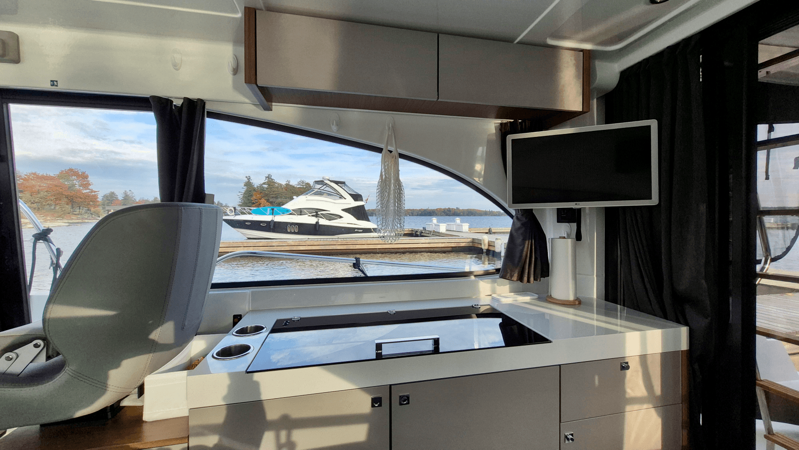 2024 Beneteau  Antares 11 Fly