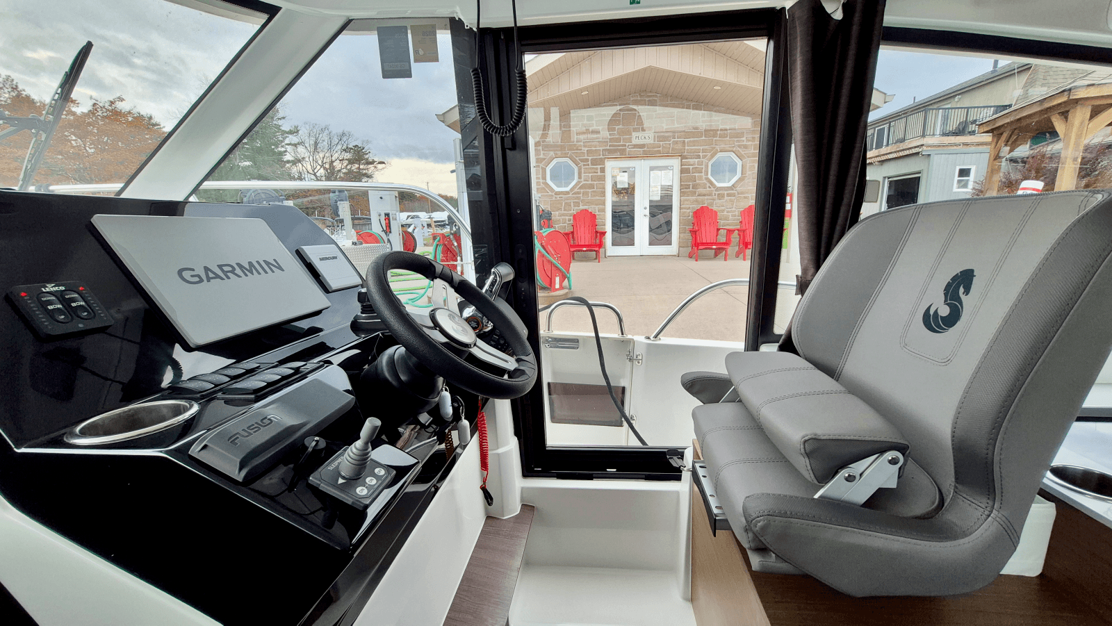 2024 Beneteau  Antares 11 Fly