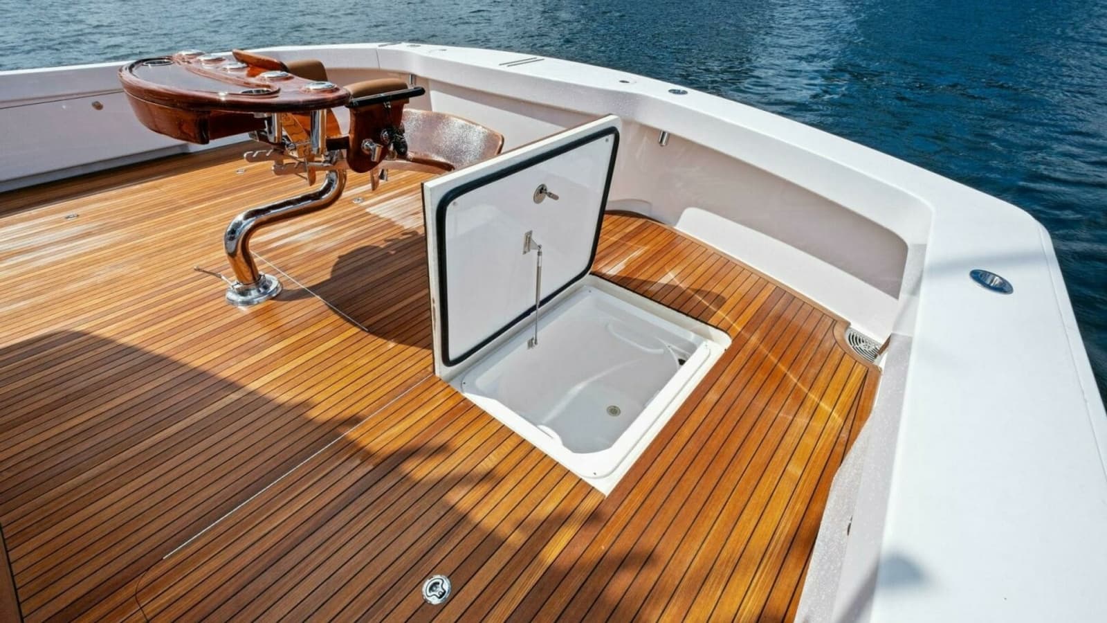 2012 82 Viking Convertible - Lady Di