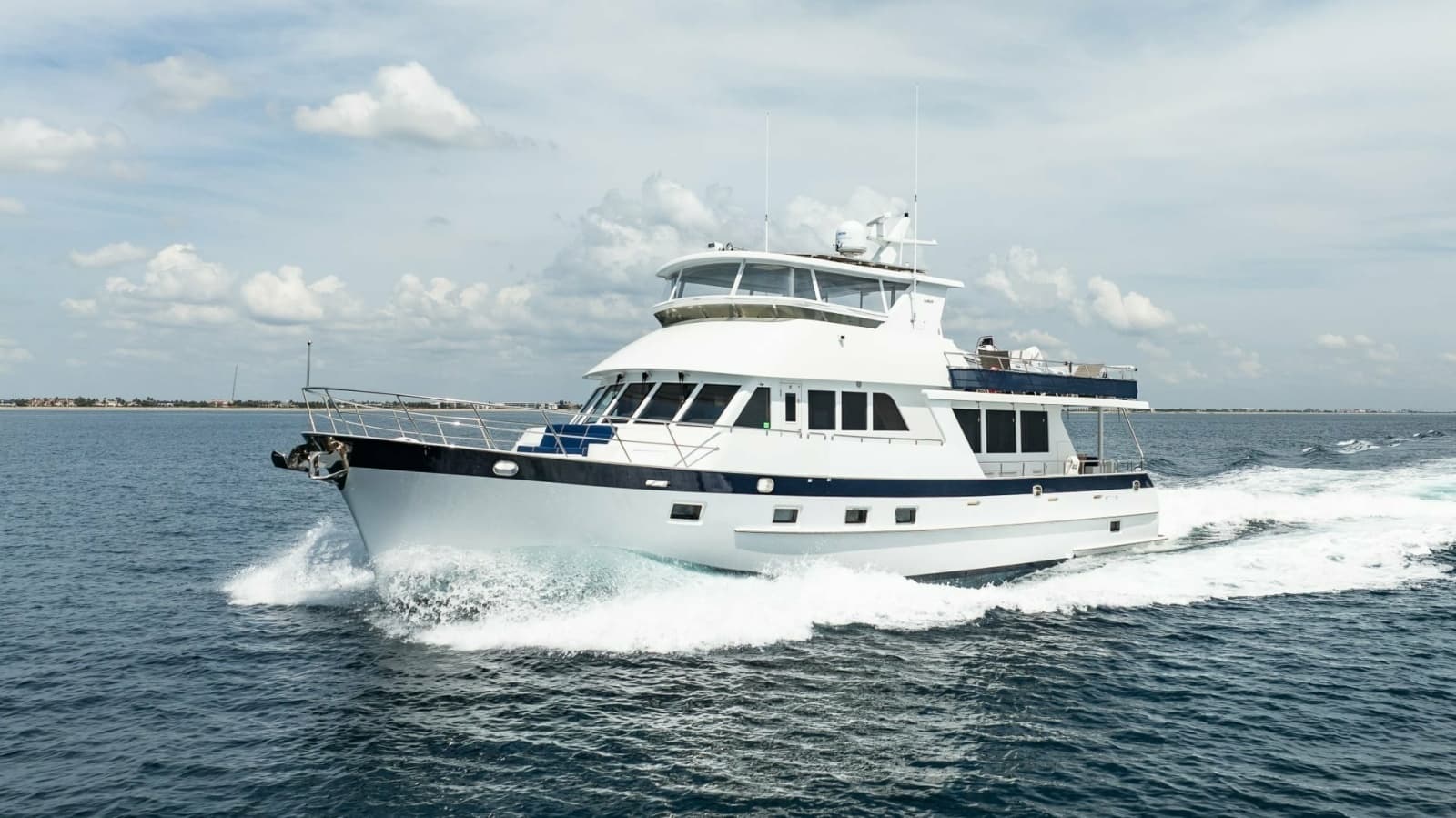 2012 Alaskan 70 Motor Yacht